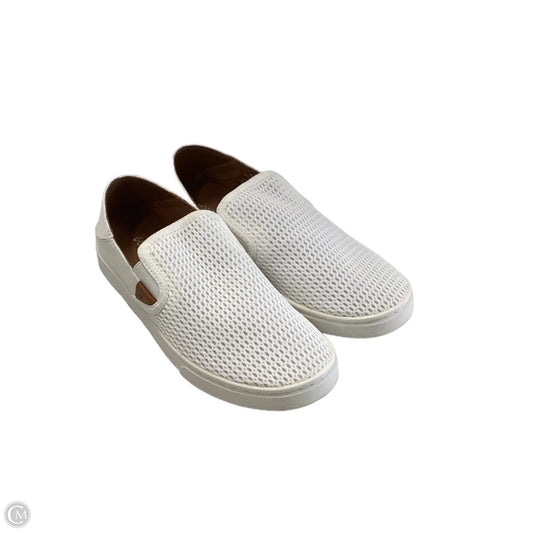 Shoes Sneakers By Olukai In White, Size: 7
