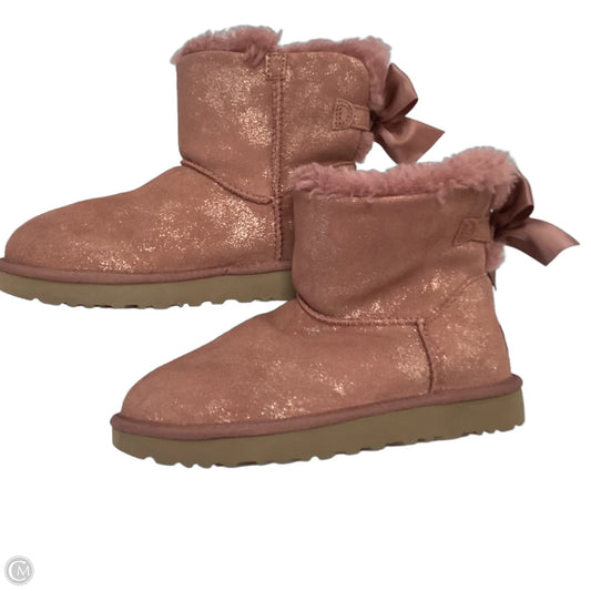 Boots Ankle Flats By Ugg In Pink, Size: 6
