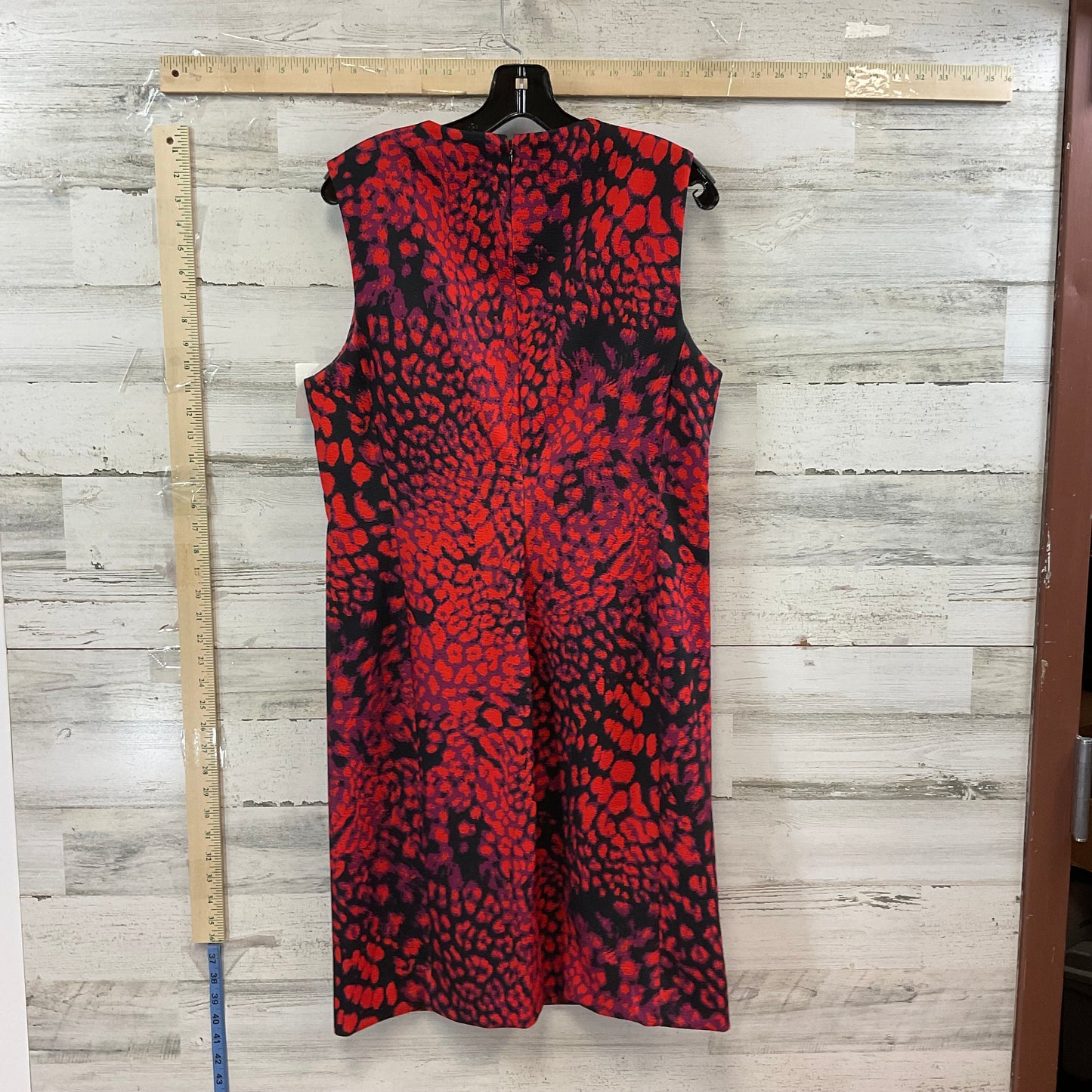 Black & Red Dress Work Natori, Size L