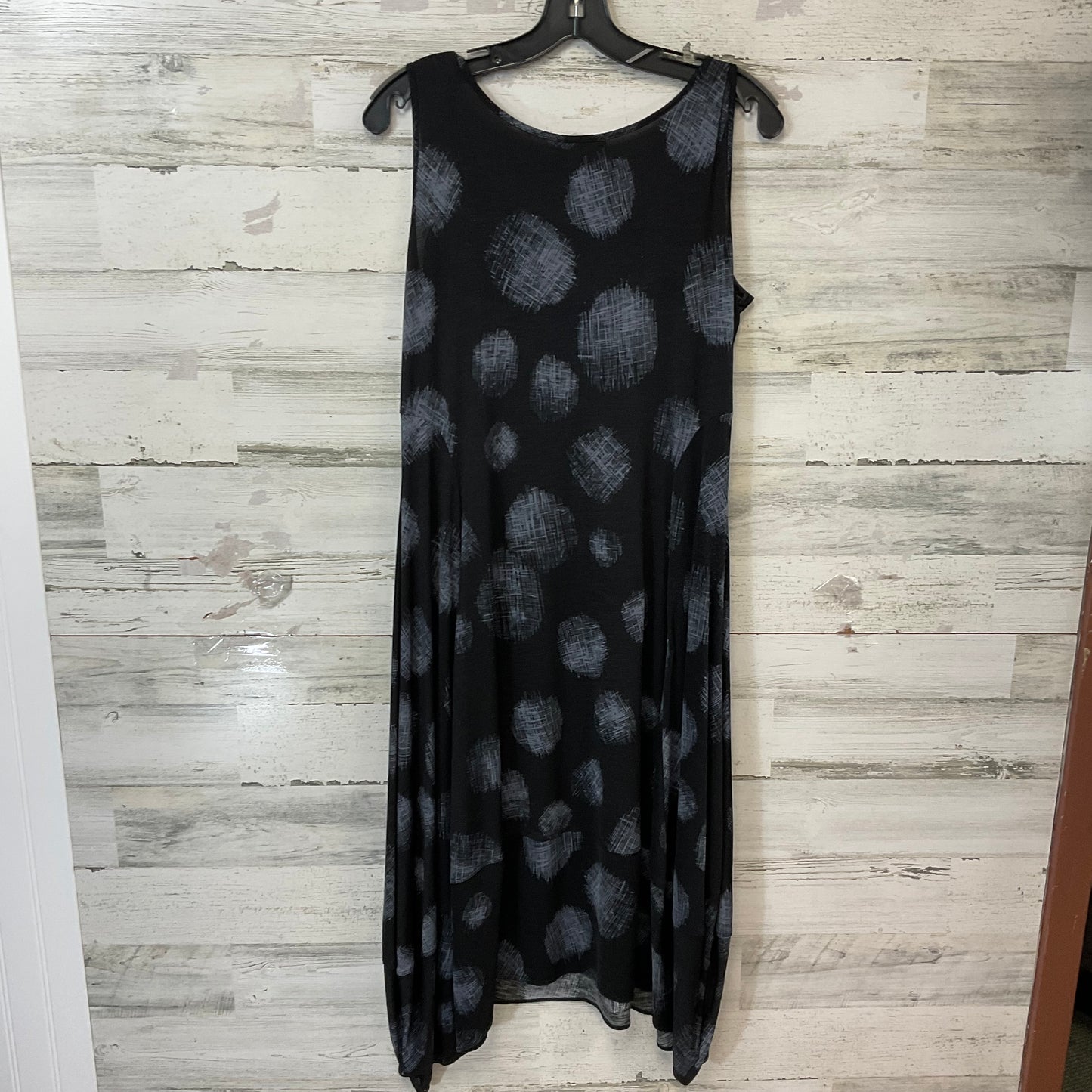 Dress Casual Midi By Comfy In Black, Size: M