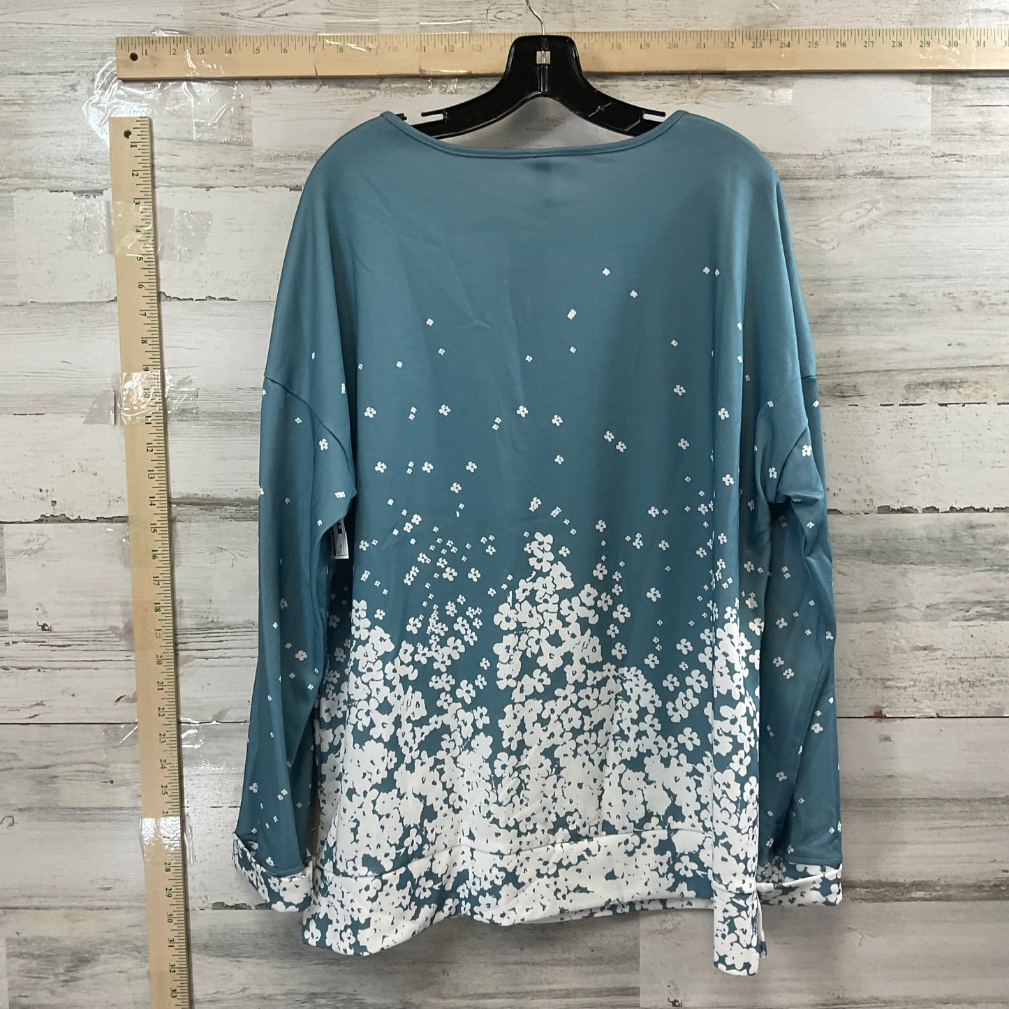 Top Long Sleeve By NORA CORA In Blue, Size: Xl