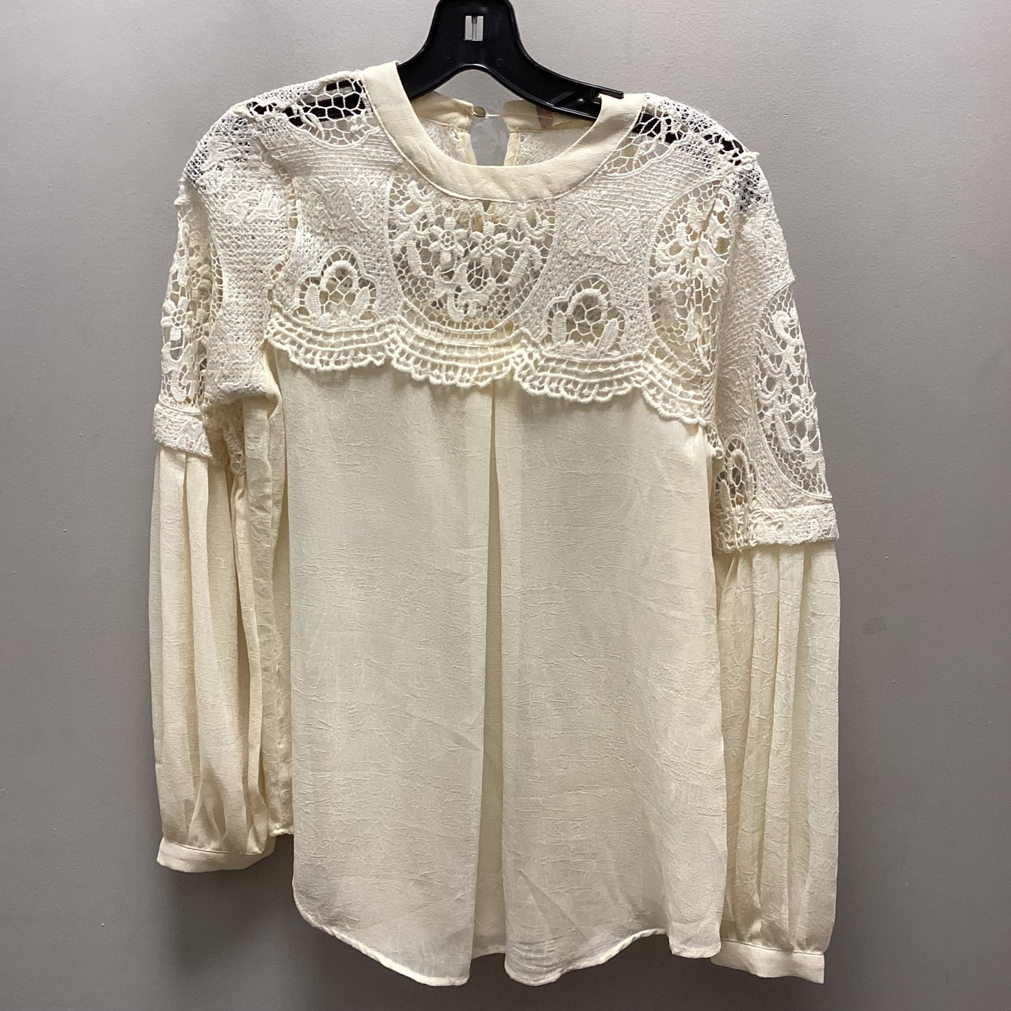 Blouse Long Sleeve By Altard State In Cream, Size: S