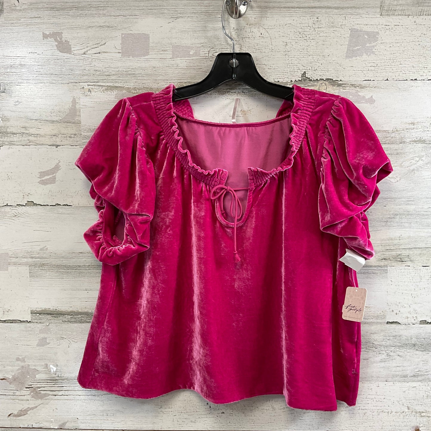 Top Short Sleeve By Free People In Pink, Size: S