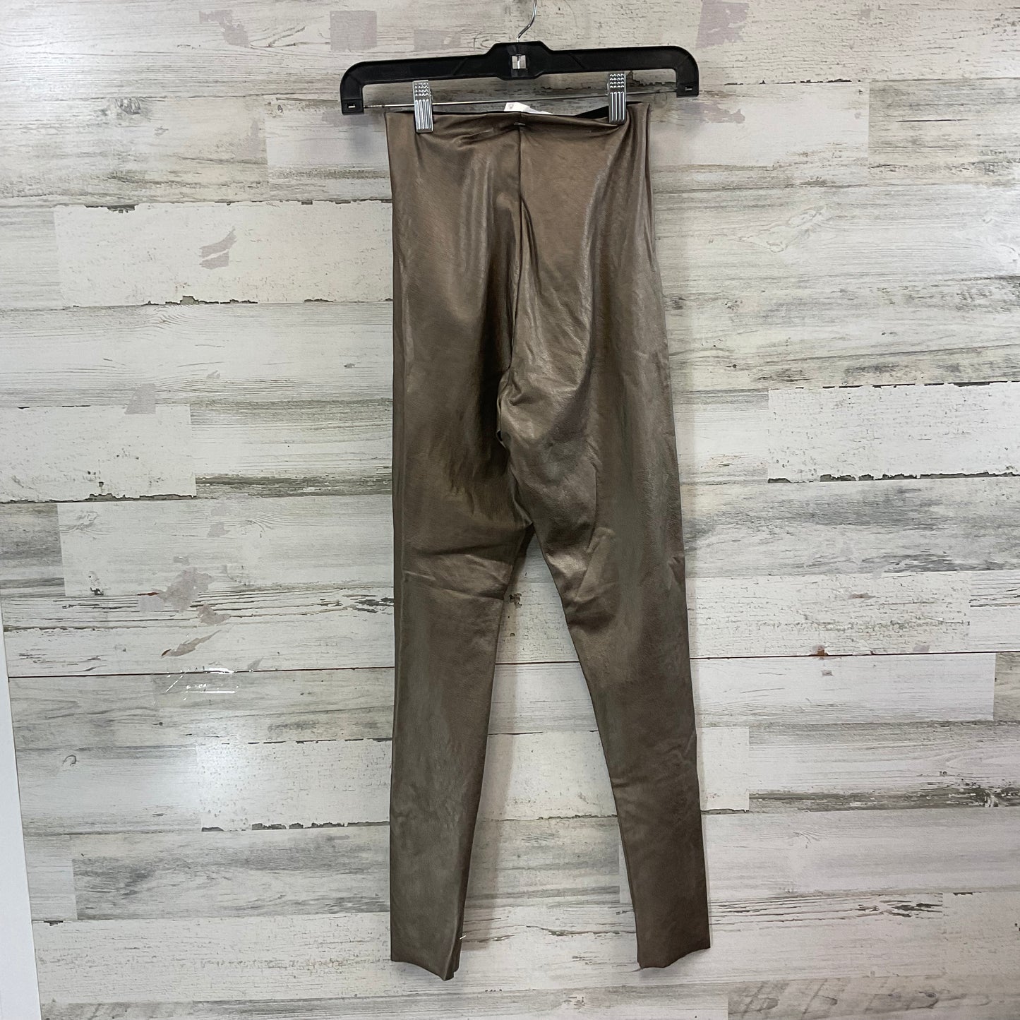 Pants Leggings By Commando In Bronze, Size: S