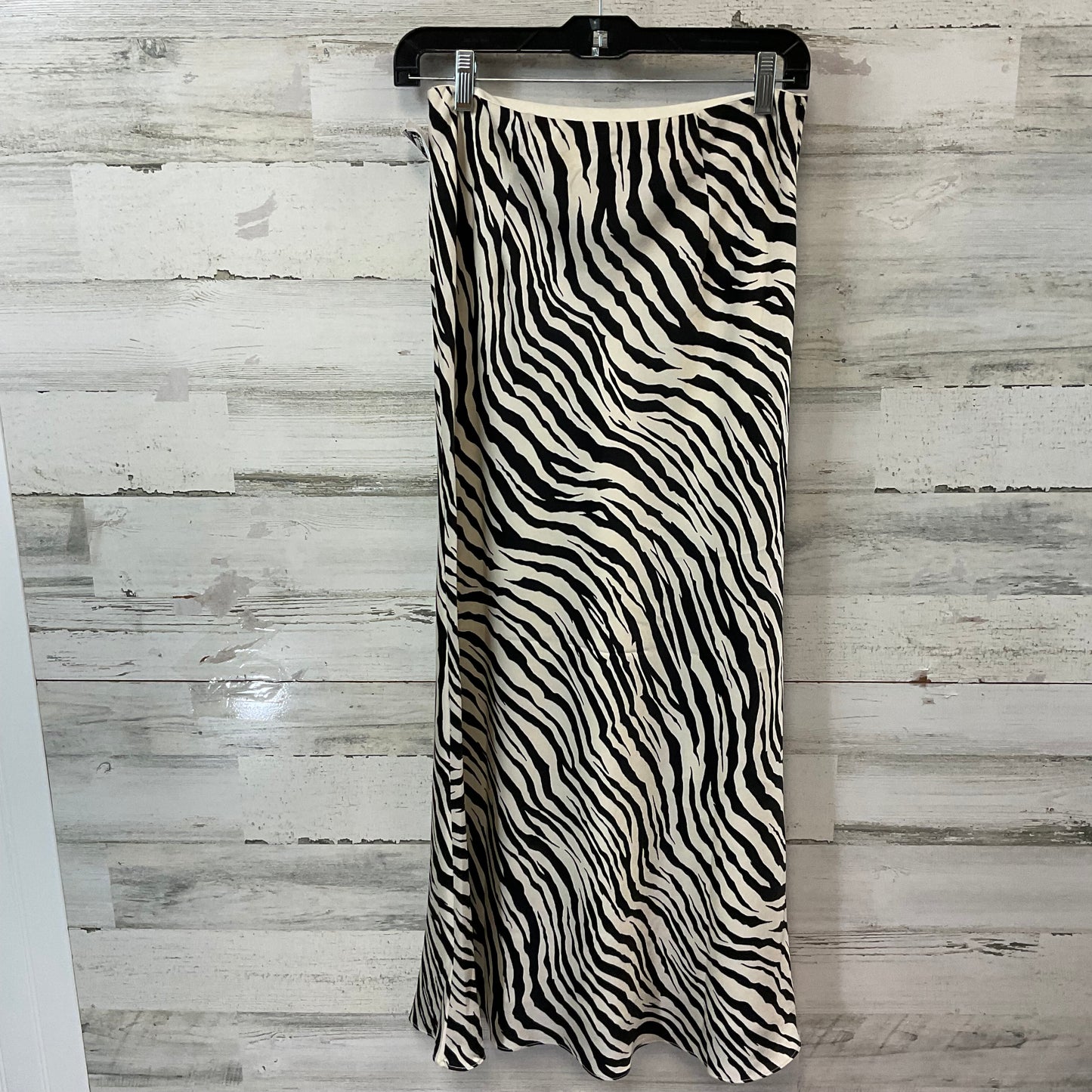 Skirt Maxi By Lucy Paris In Black & Cream, Size: Xs