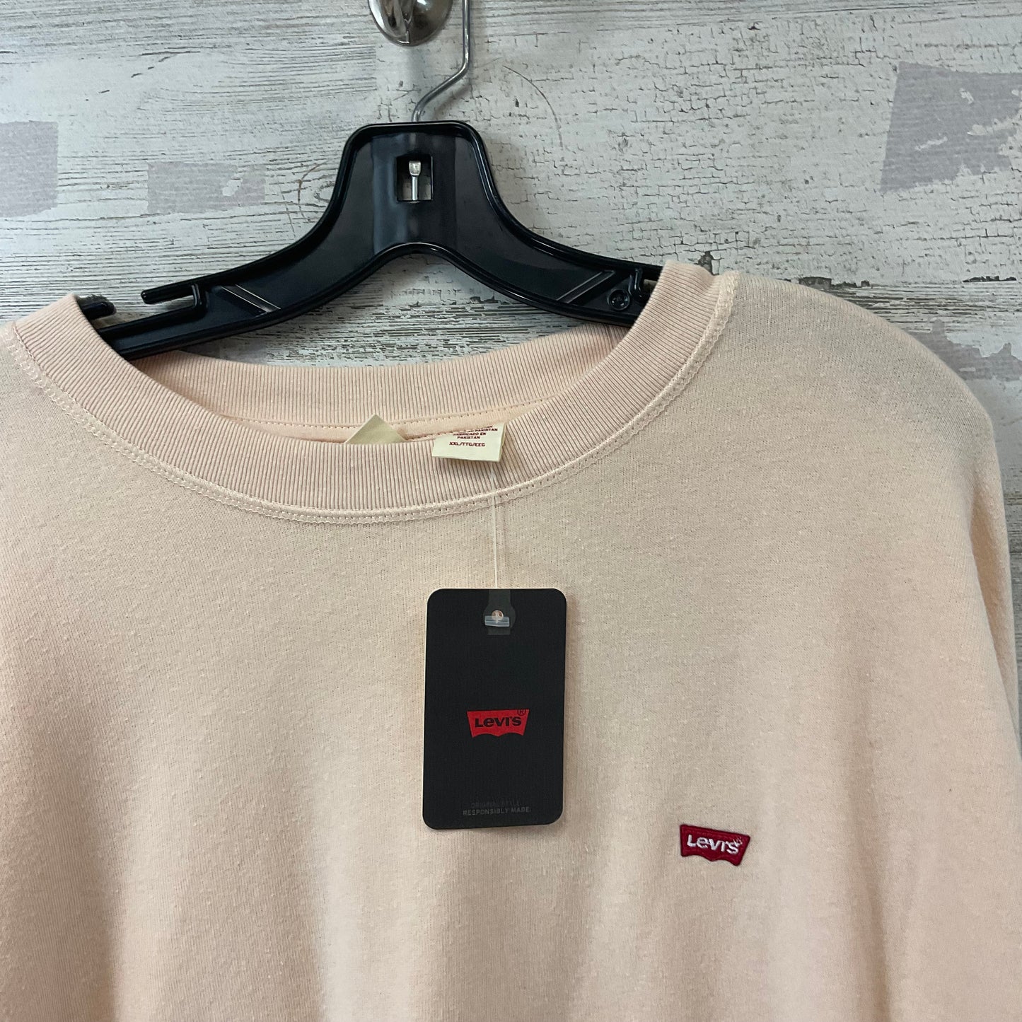 Top Long Sleeve By Levis In Peach, Size: XXL