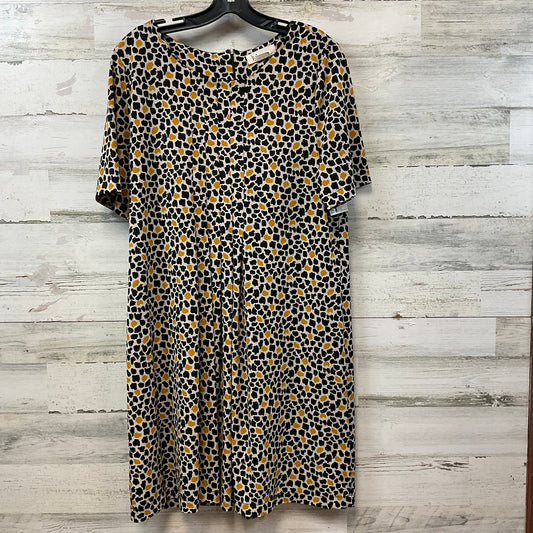 Dress Casual Short By Clothes Mentor In Black & Yellow, Size: L