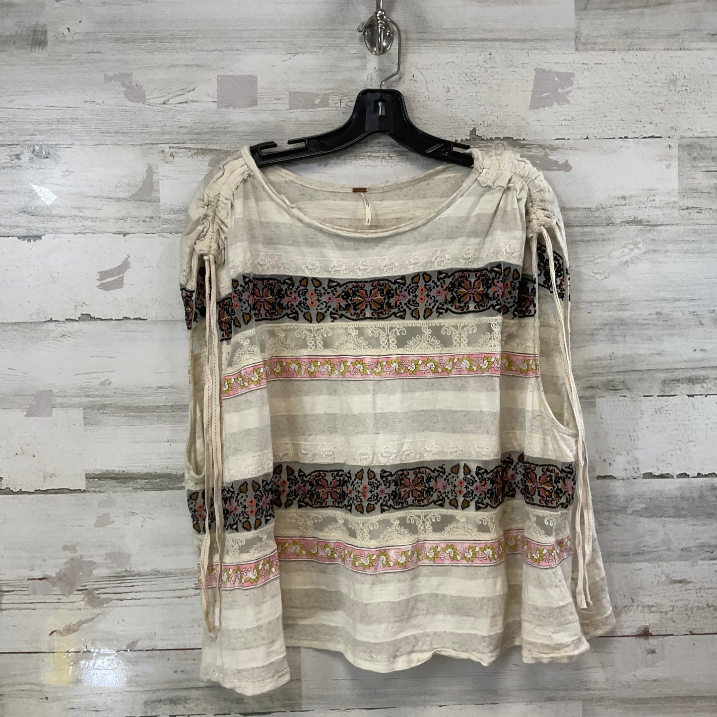 Top Sleeveless By Free People In Cream, Size: S