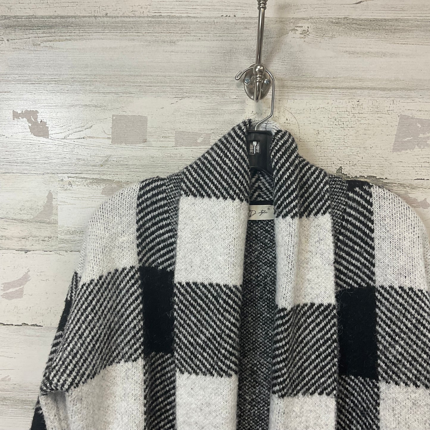 Sweater Cardigan By Rd Style In Black & White, Size: M