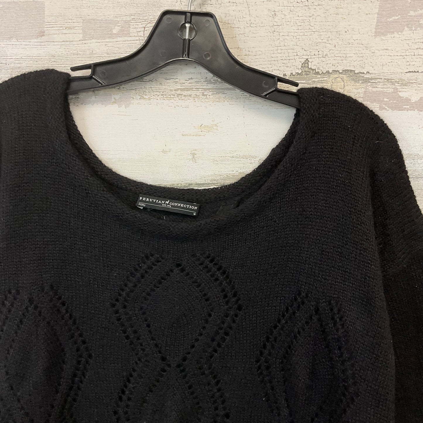 Sweater Short Sleeve By Peruvian Connection In Black, Size: M