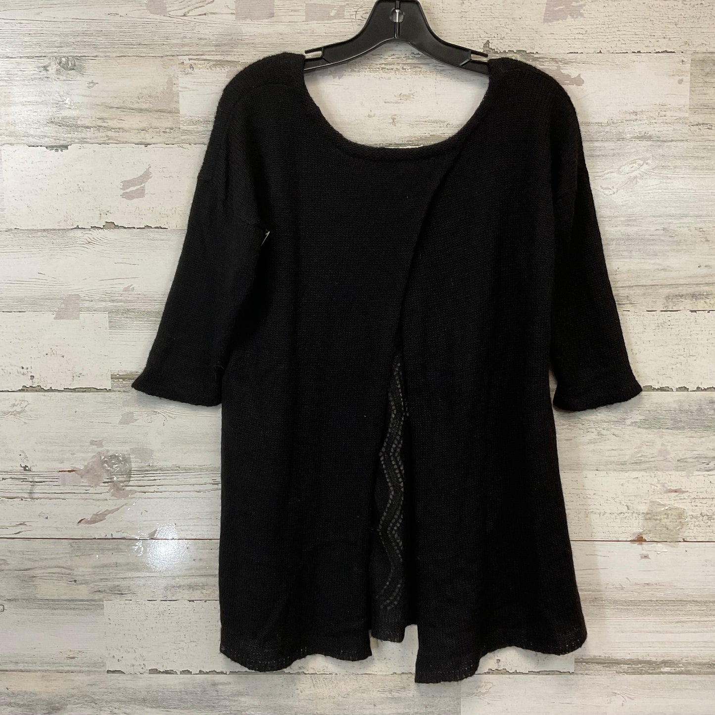 Sweater Short Sleeve By Peruvian Connection In Black, Size: M