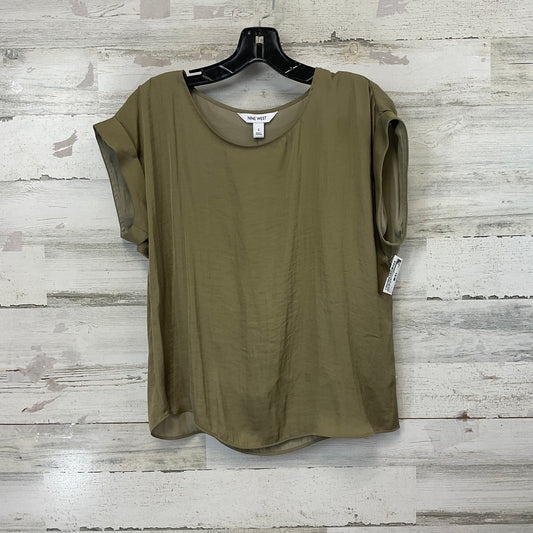 Blouse Short Sleeve By Nine West Apparel In Tan, Size: S