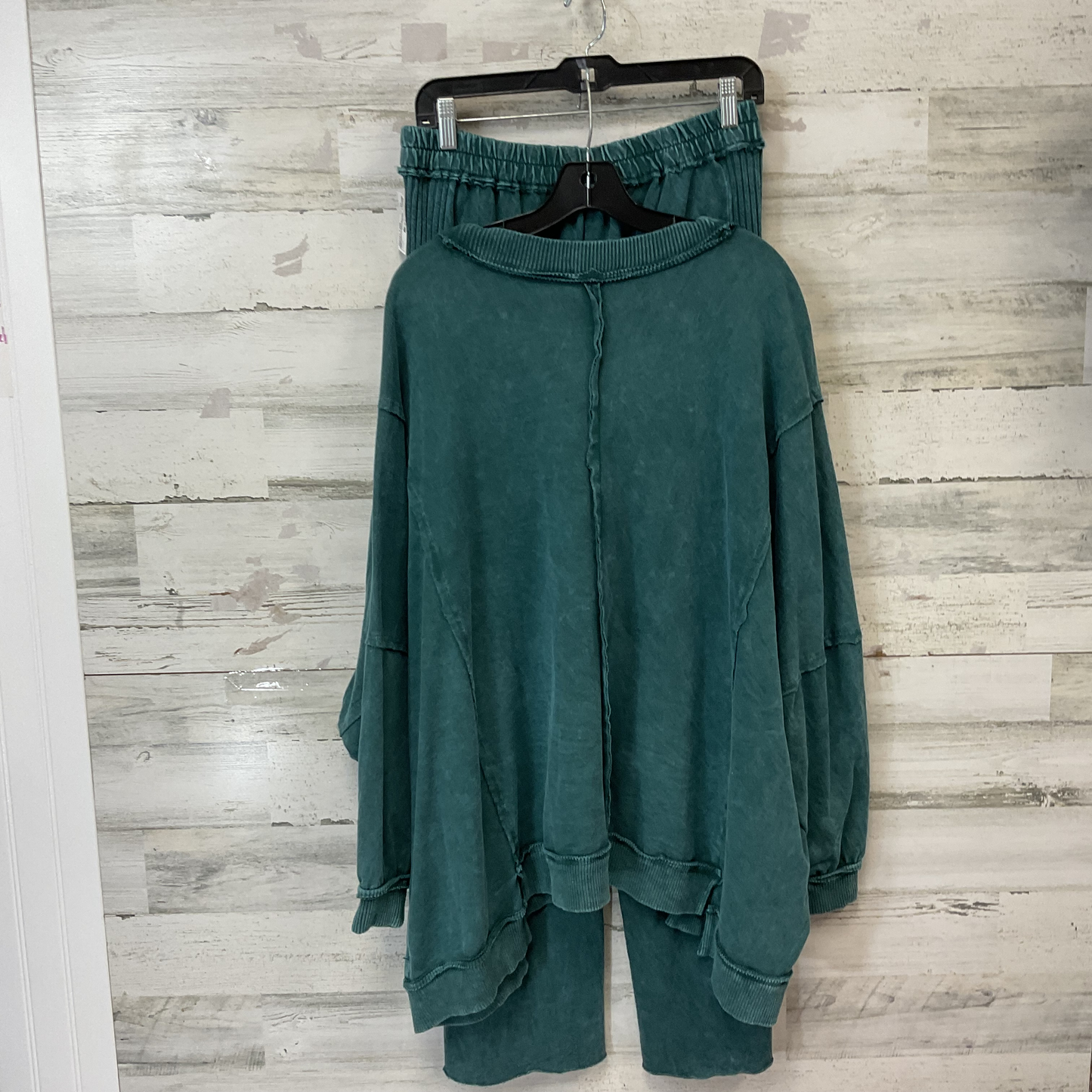 Pant Set By J HER In Green, Size: L