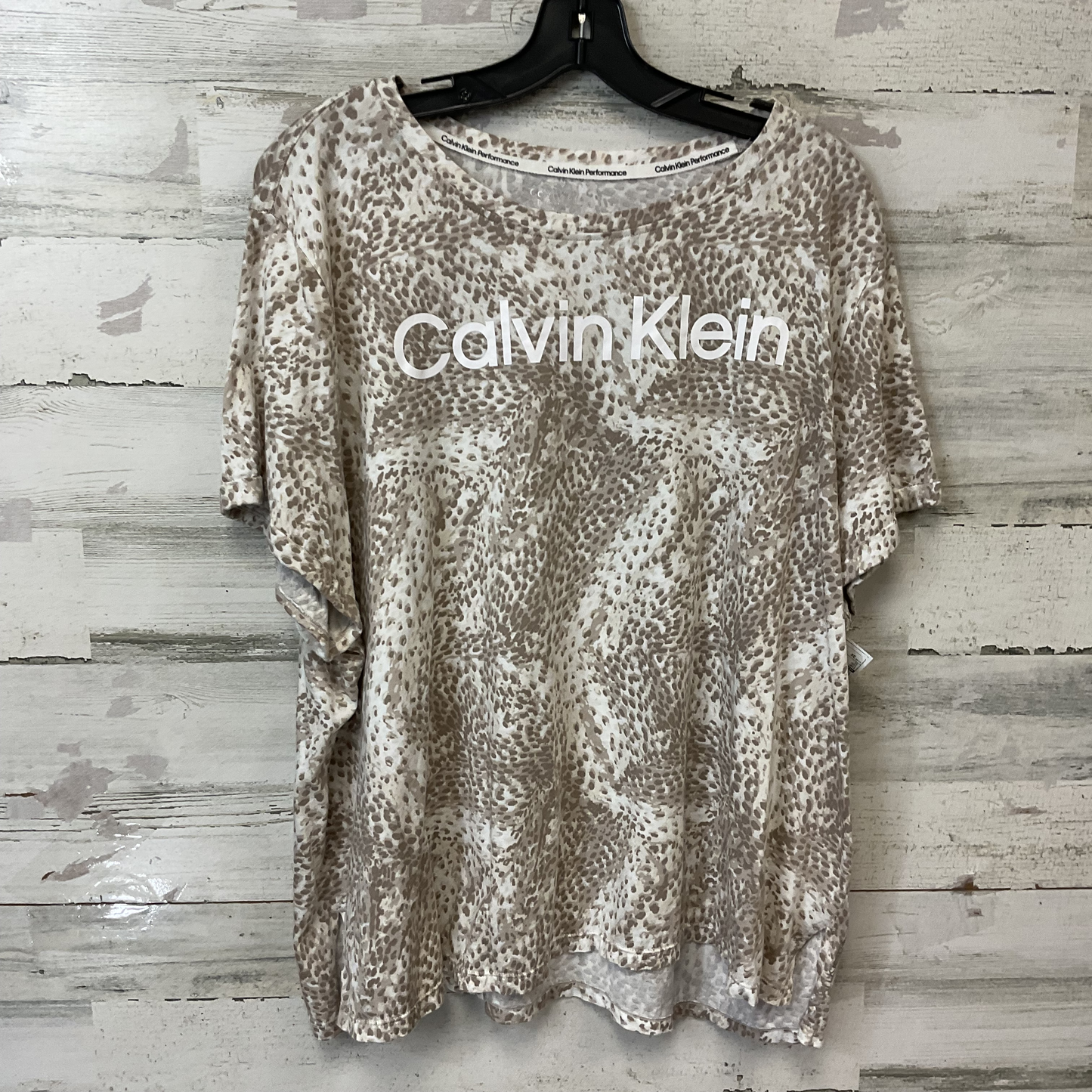 Top Short Sleeve By Calvin Klein Performance In Tan, Size: 3x