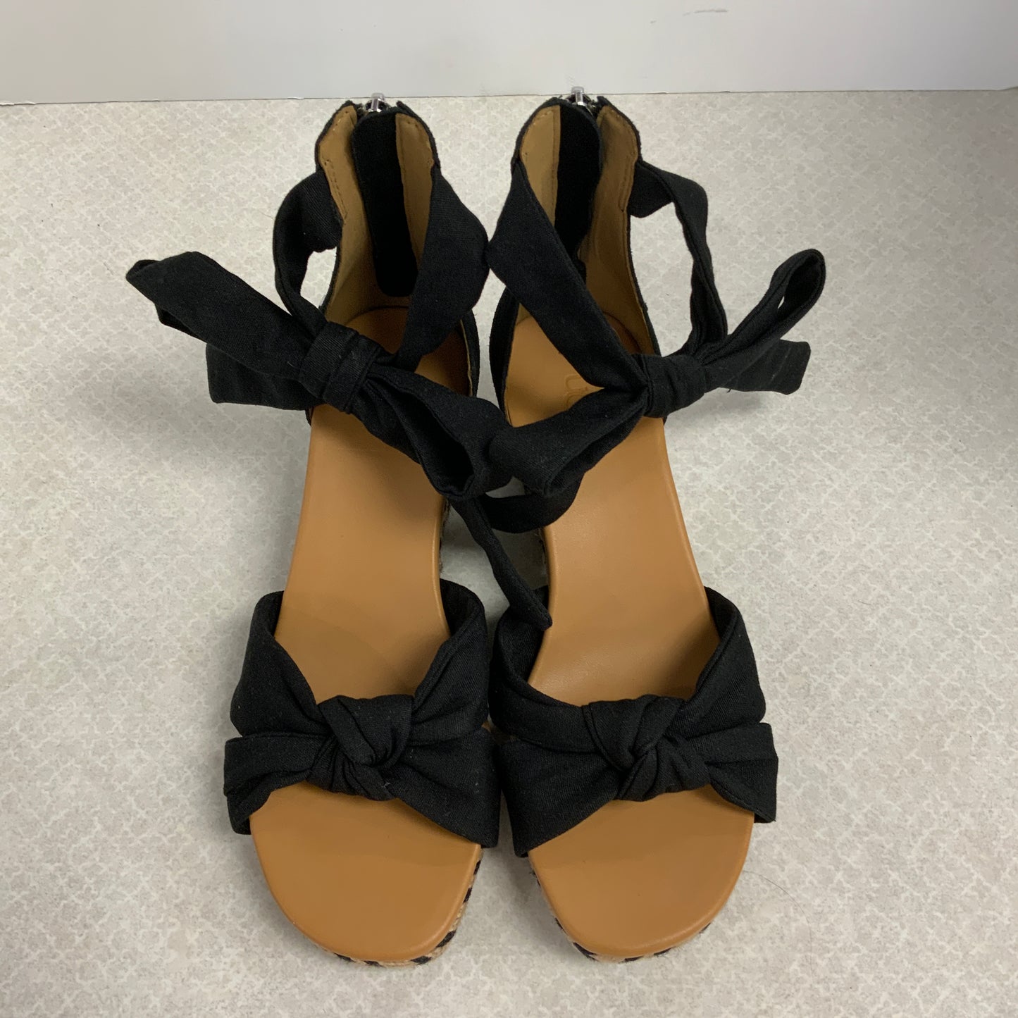 Black & Brown Sandals Heels Wedge Ugg, Size 7.5