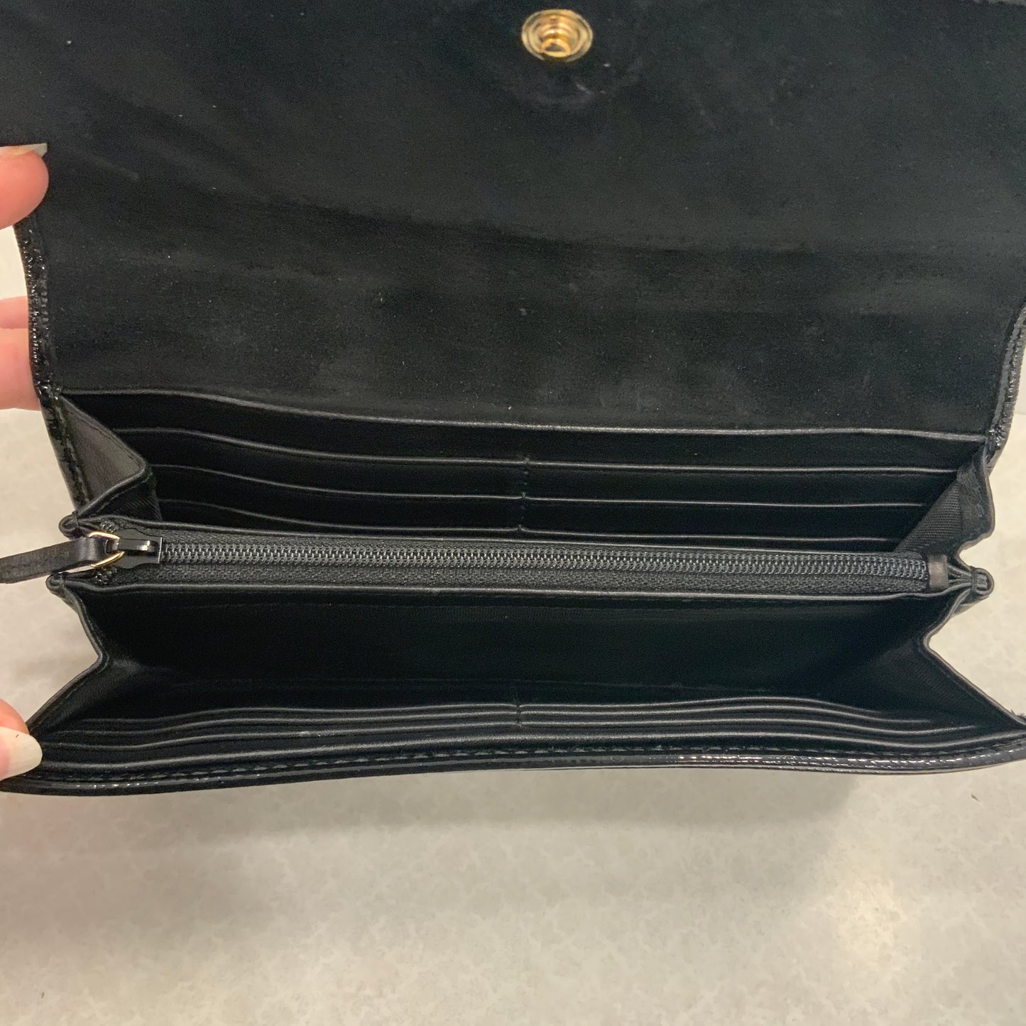 Wallet Luxury Designer By Gucci, Size: Large