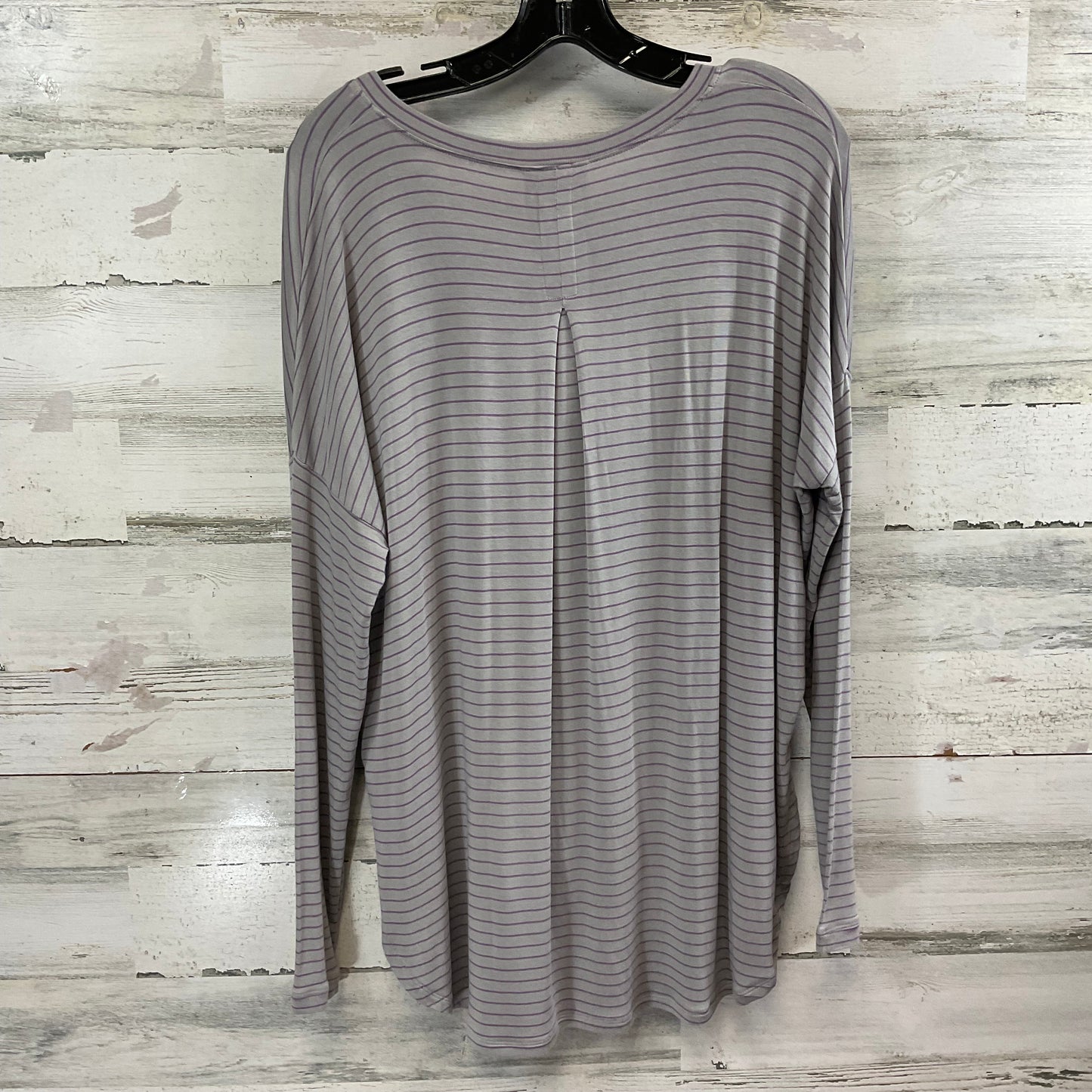 Top Long Sleeve By Cabi In Grey, Size: S