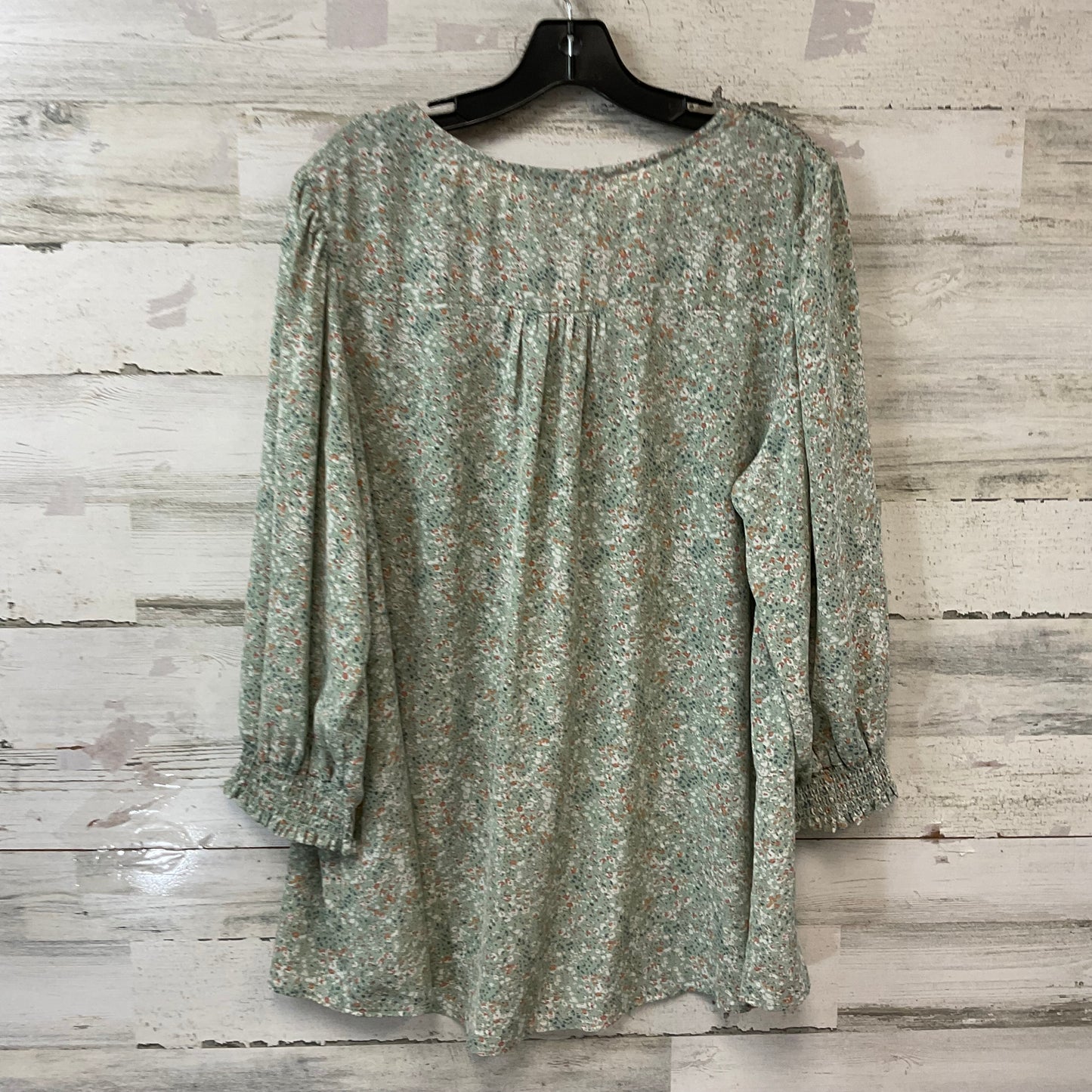 Top Long Sleeve By Davi & Dani In Green, Size: 1x