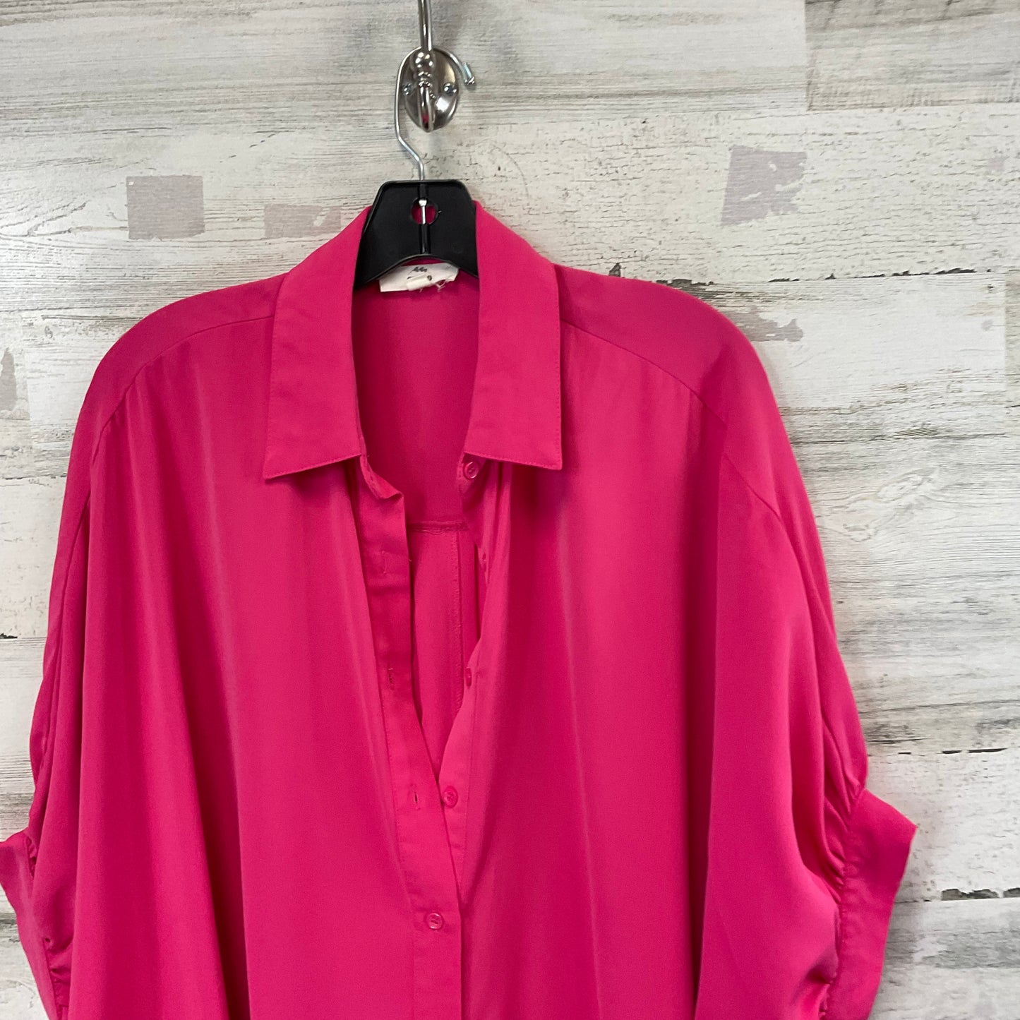 Top Short Sleeve By Entro In Pink, Size: S / M