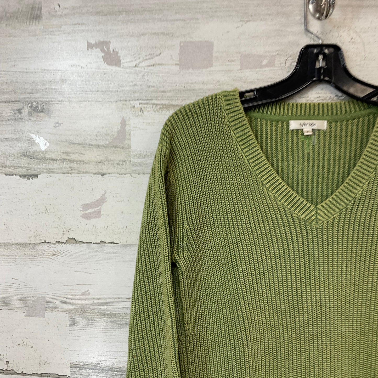 Sweater By Tyler Boe In Green, Size: S