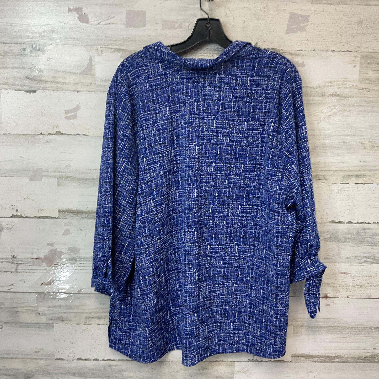 Top 3/4 Sleeve By Catherines In Blue, Size: 1x