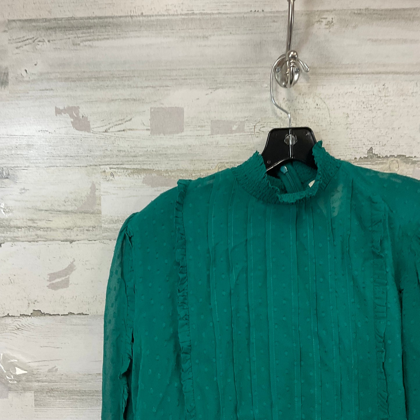 Top Long Sleeve By Farm Rio In Green, Size: L