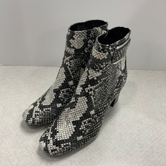 Boots Ankle Heels By Calvin Klein In Black, Size: 7.5