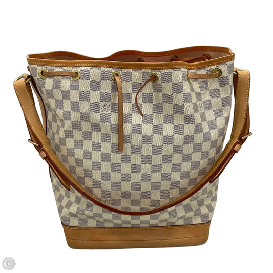 Handbag Luxury Designer By Louis Vuitton, Size: Medium