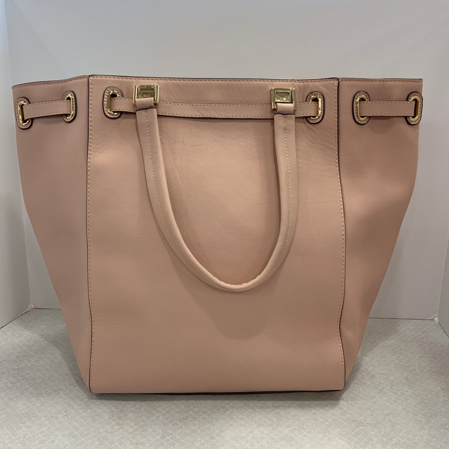 Tote Leather Gilli, Size Medium