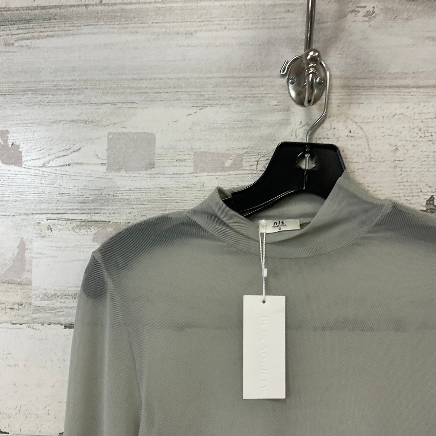 Top Long Sleeve By NLT In Grey, Size: S