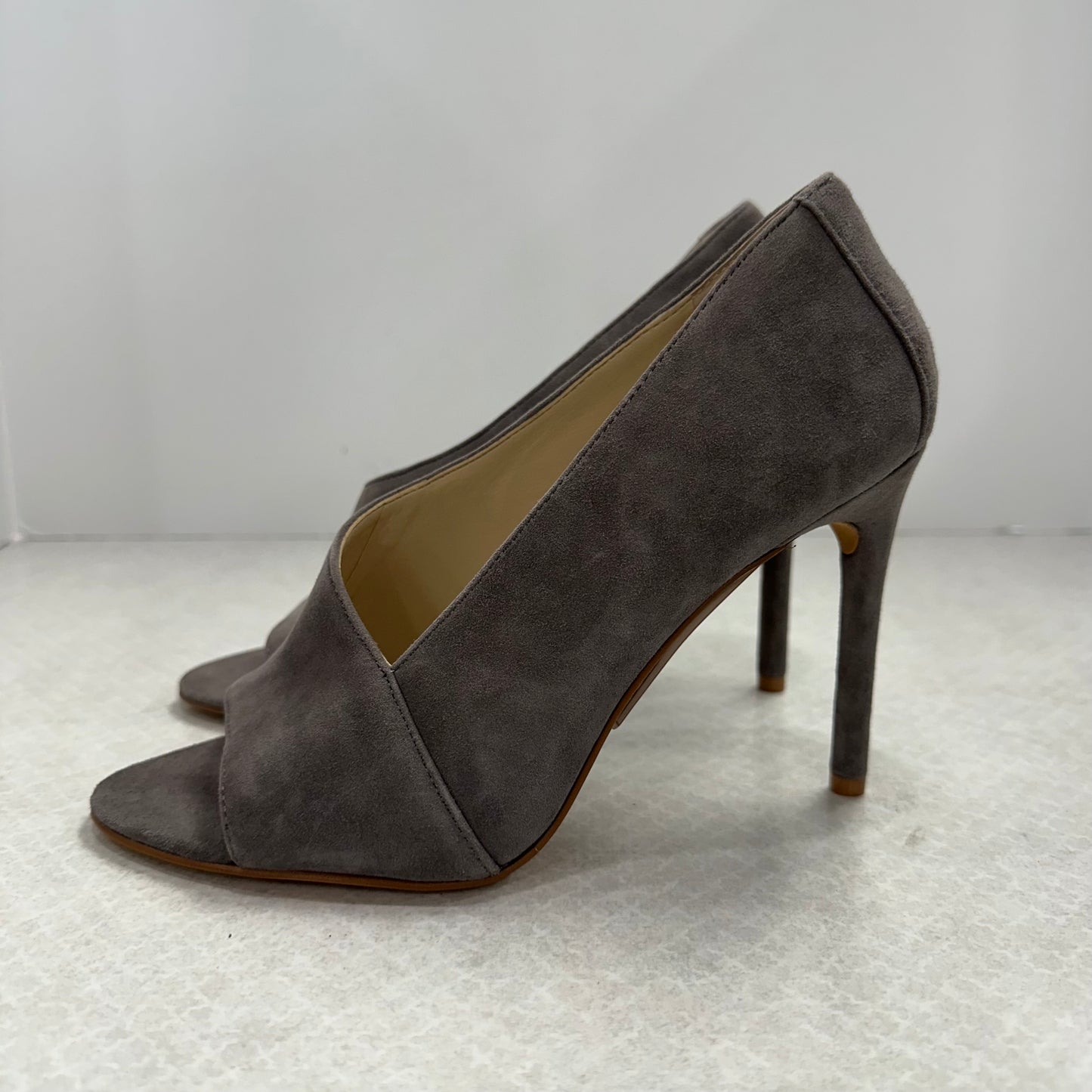 Shoes Heels Stiletto By Vince Camuto In Grey, Size: 7