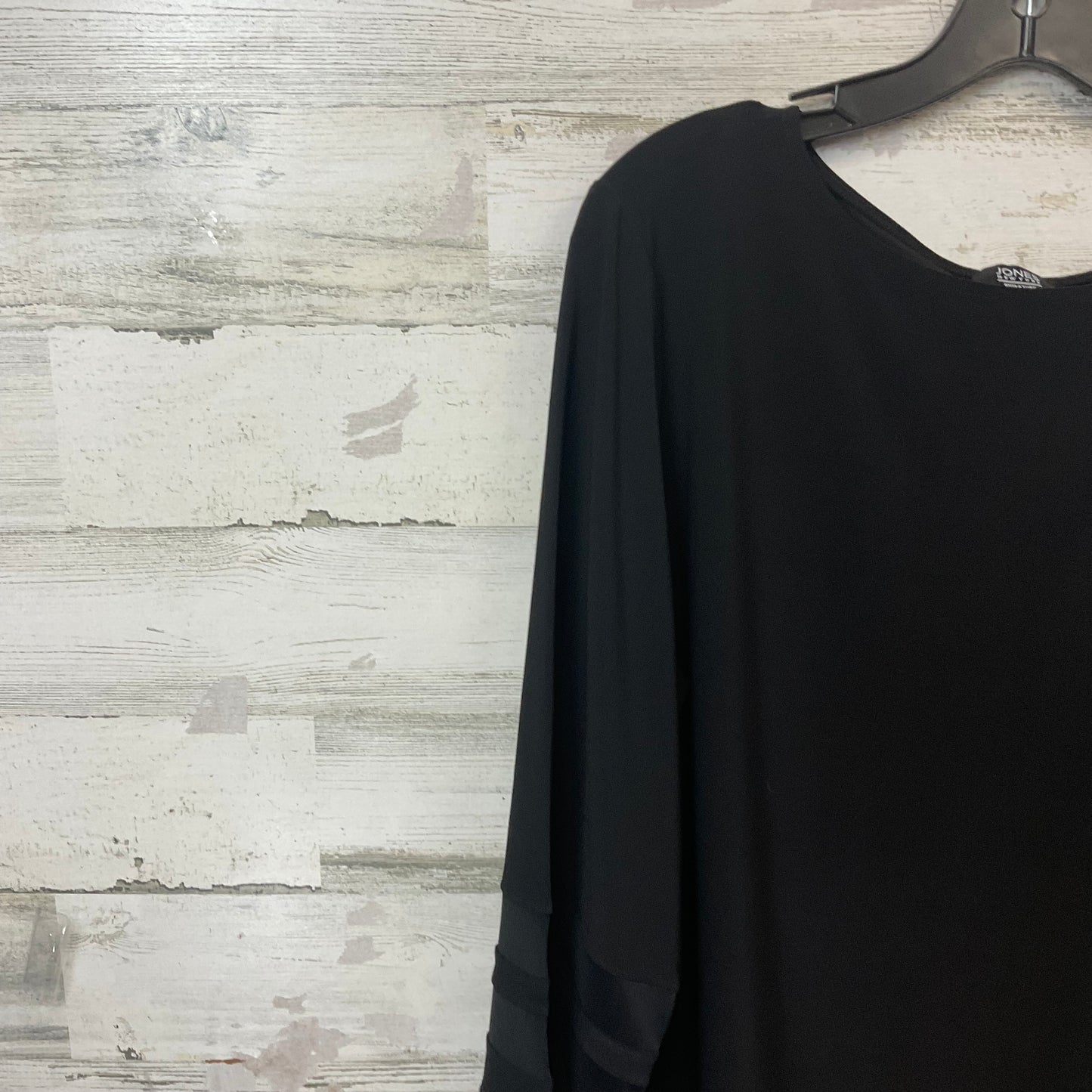 Top 3/4 Sleeve By Jones New York In Black, Size: 2x