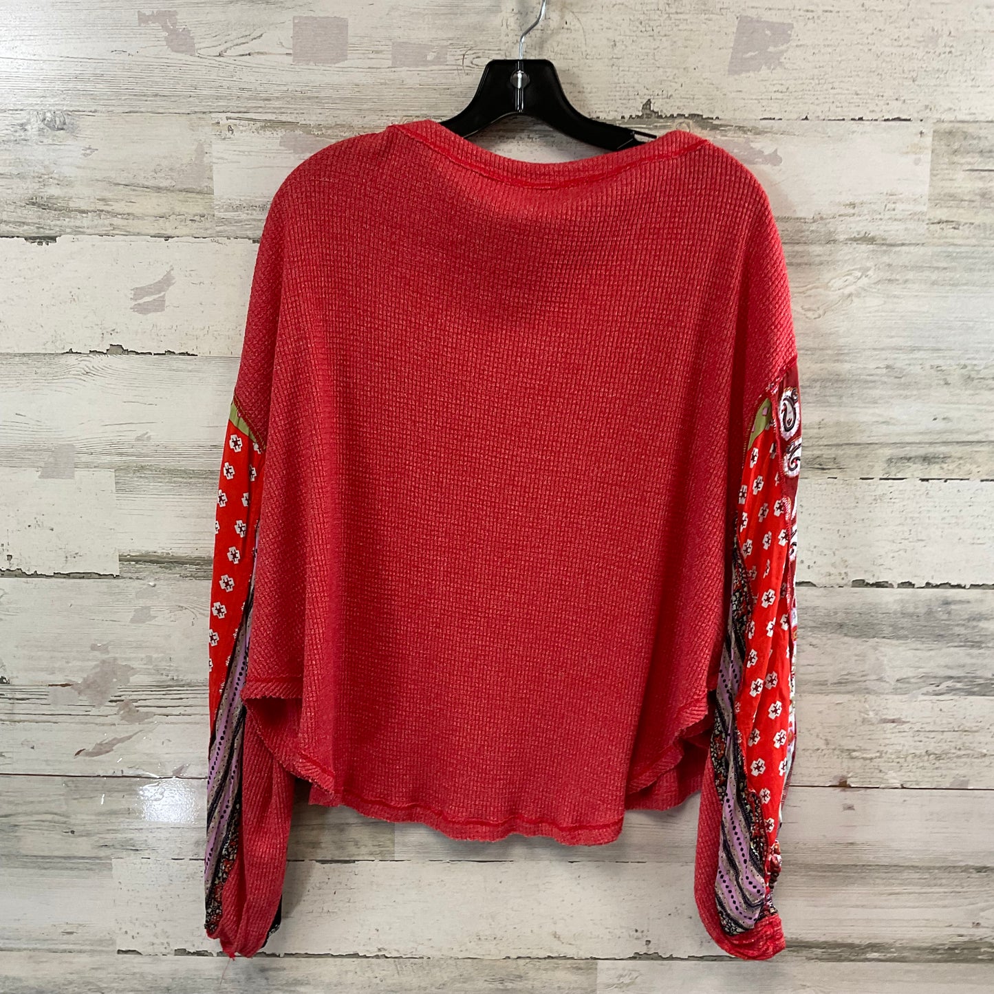 Top Long Sleeve By We The Free In Red, Size: S