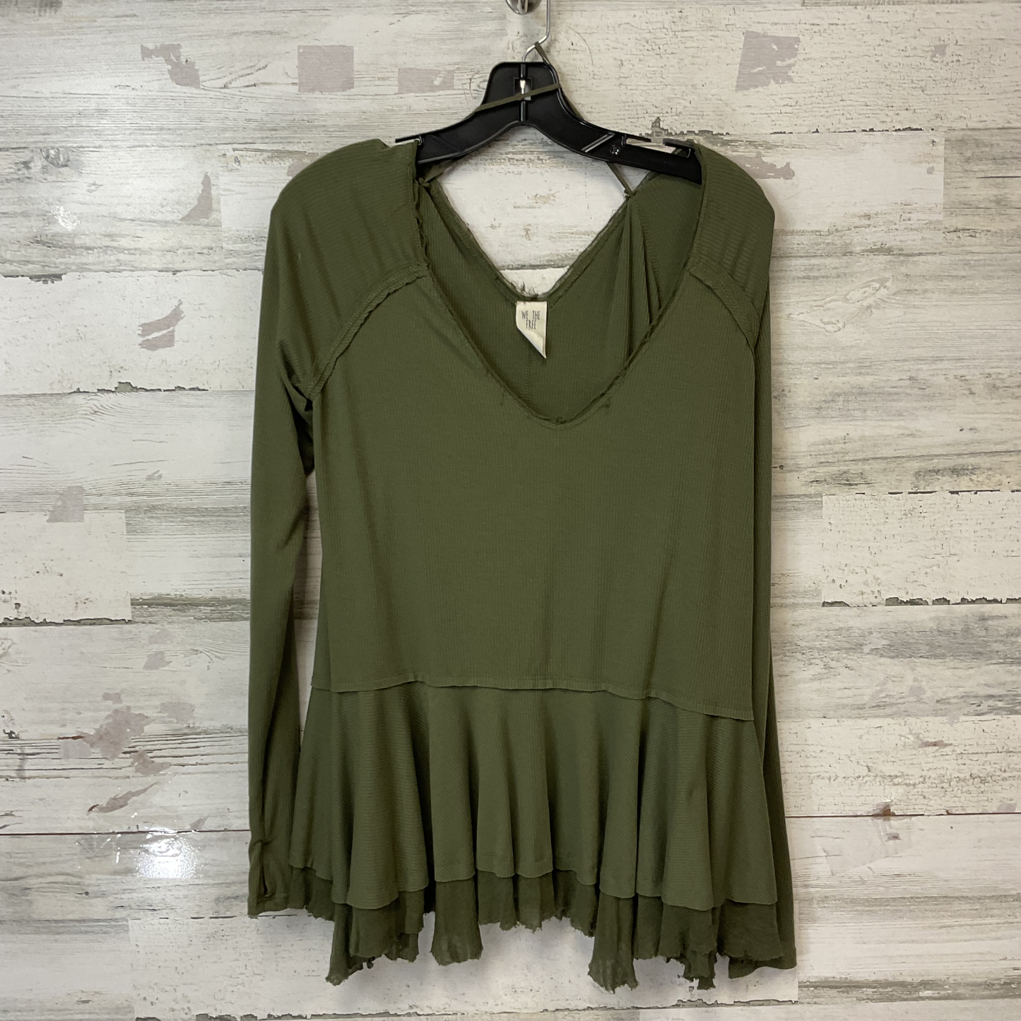 Top Long Sleeve By We The Free In Green, Size: S