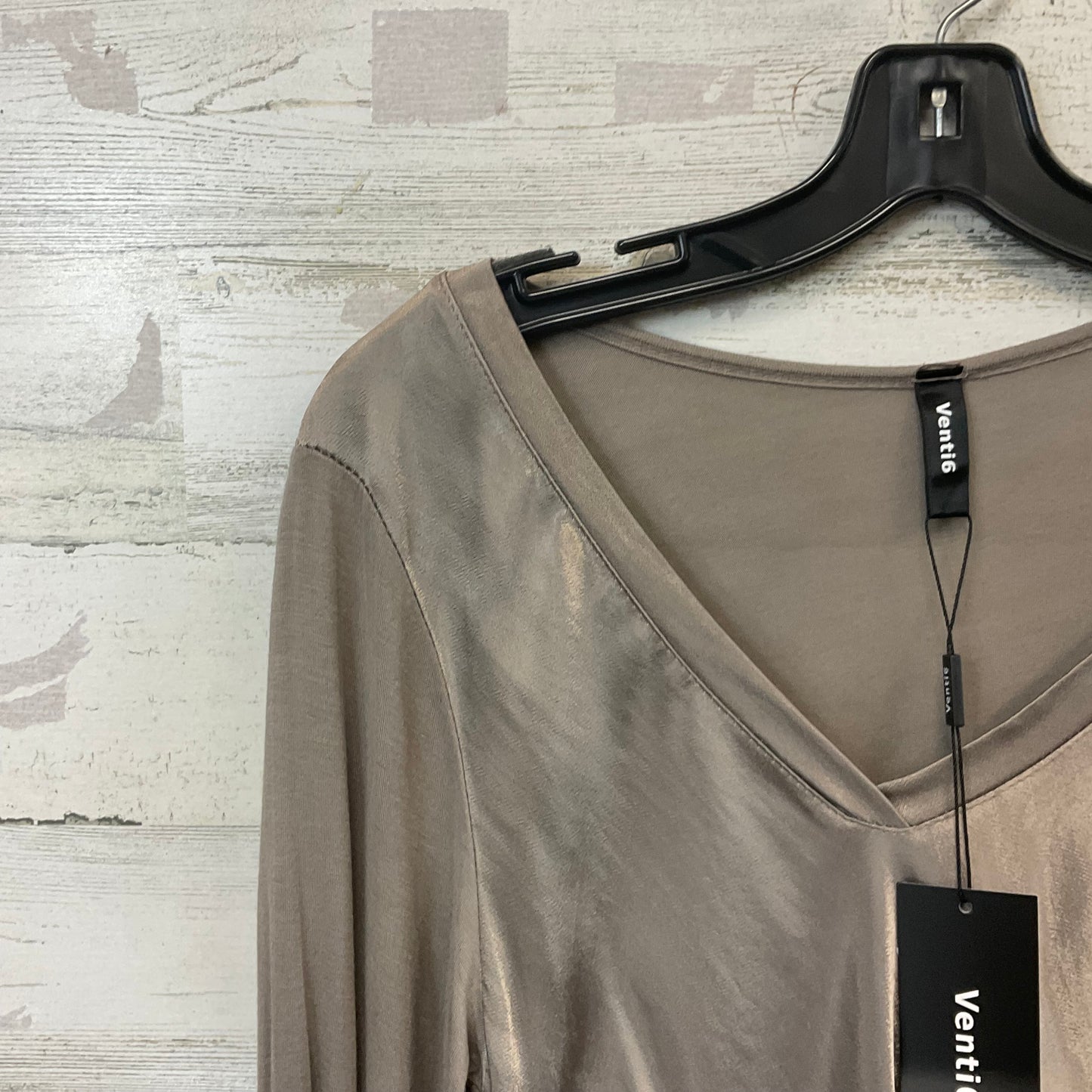 Top Long Sleeve By VENTI 6 In Grey, Size: L