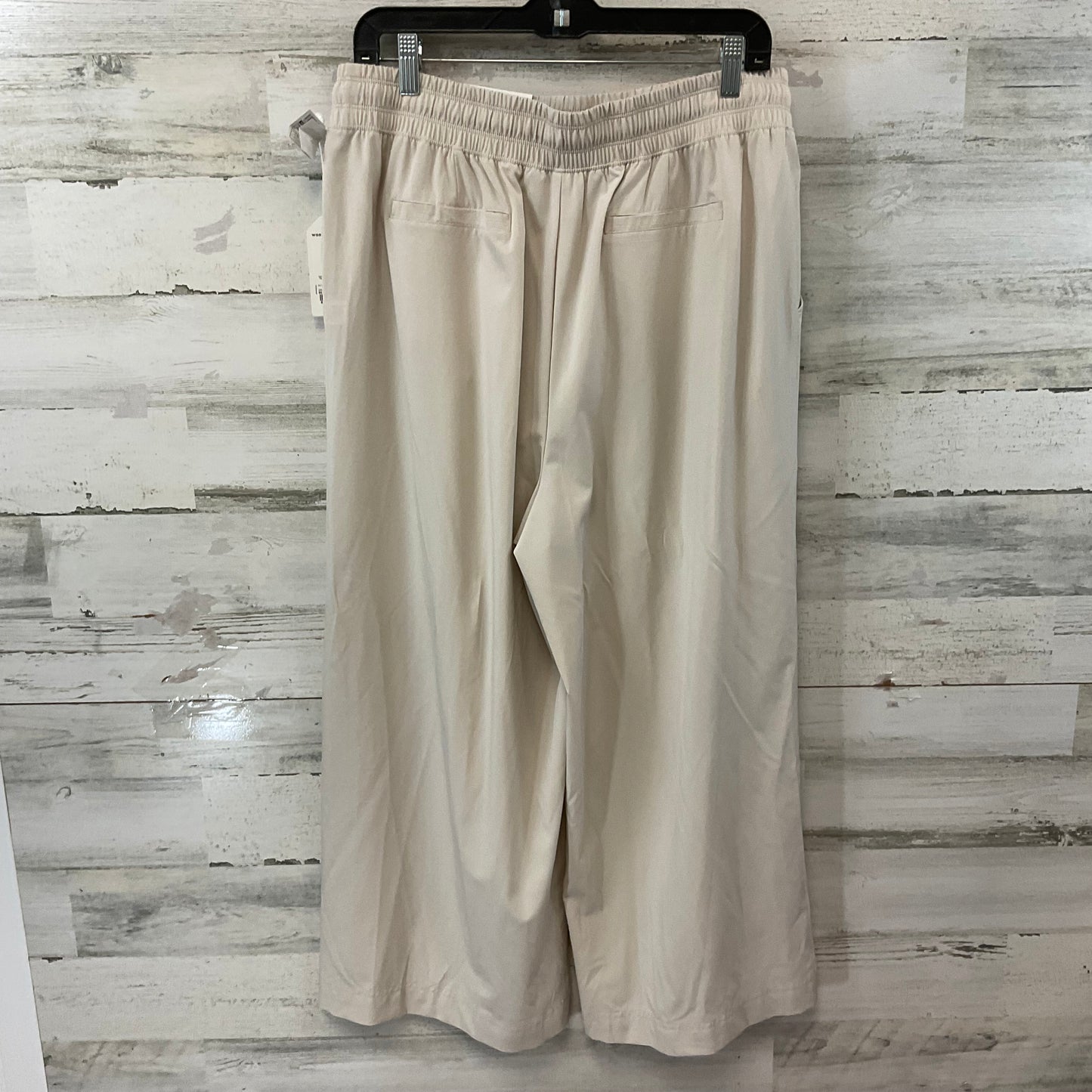 Pants Cropped By Stylus In Cream, Size: L