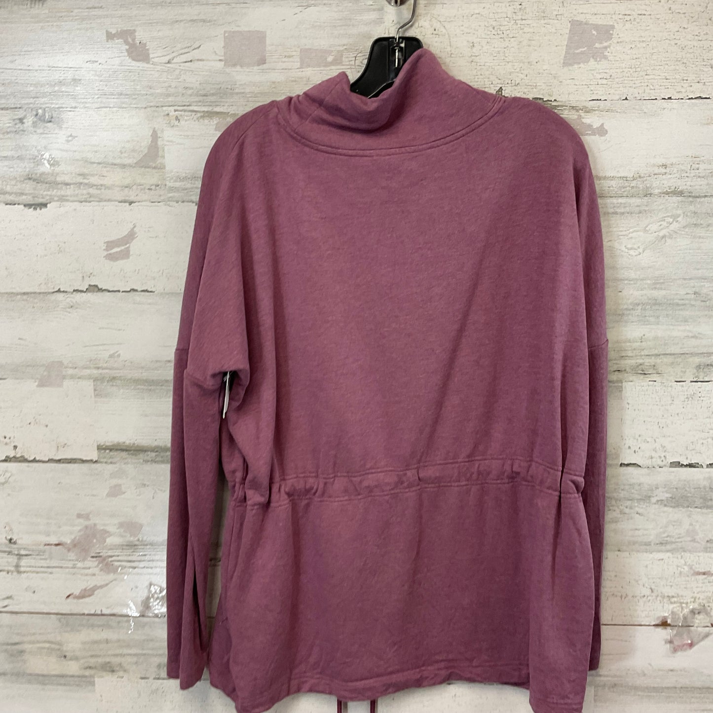 Athletic Top Long Sleeve Collar By Athleta In Purple, Size: S