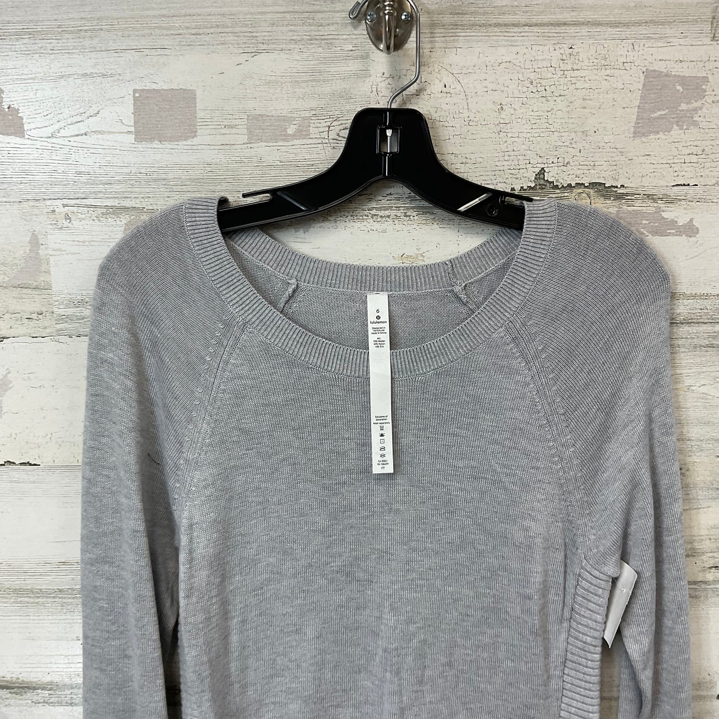 Sweater By Lululemon In Grey, Size: S