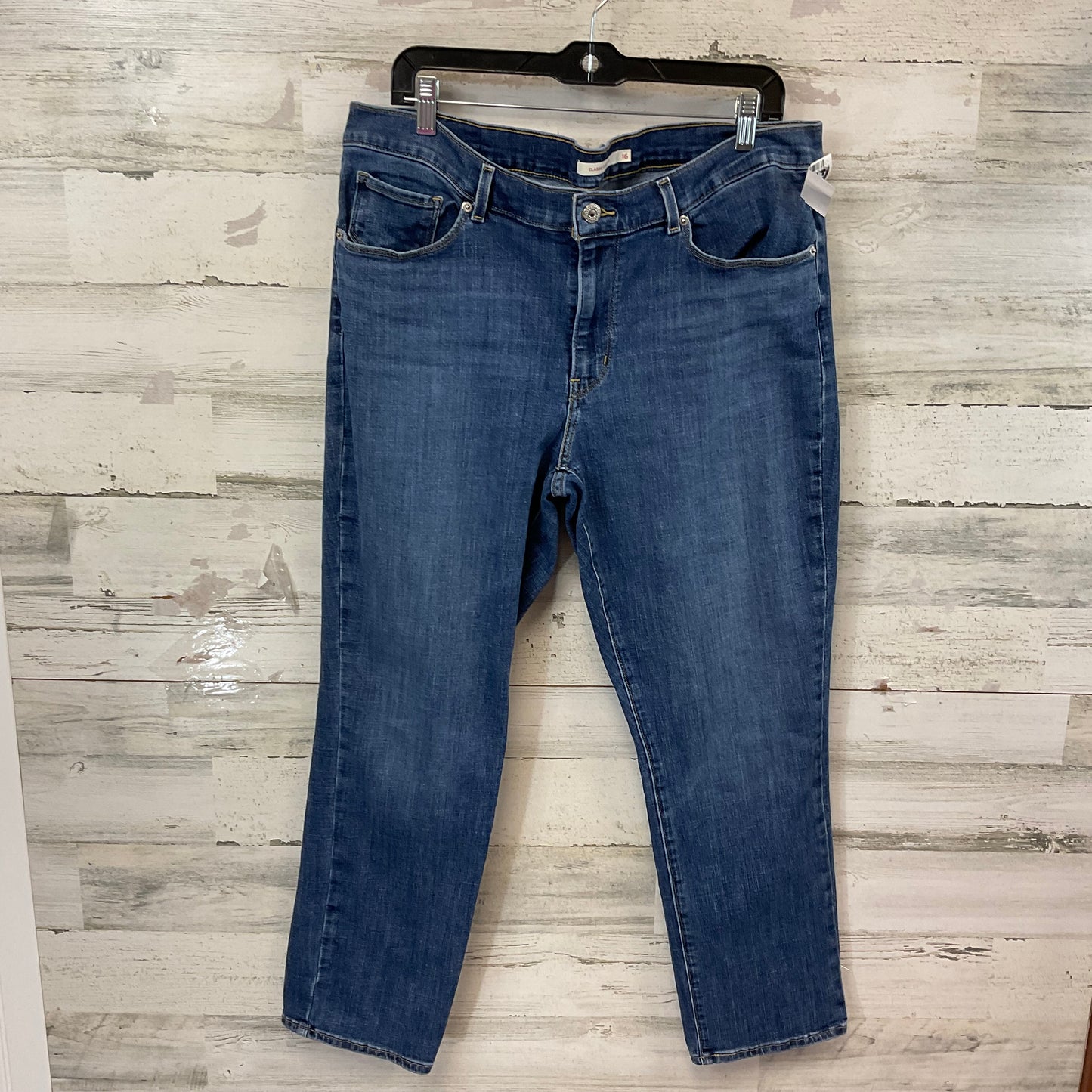 Jeans Straight By Levis In Blue Denim, Size: 16