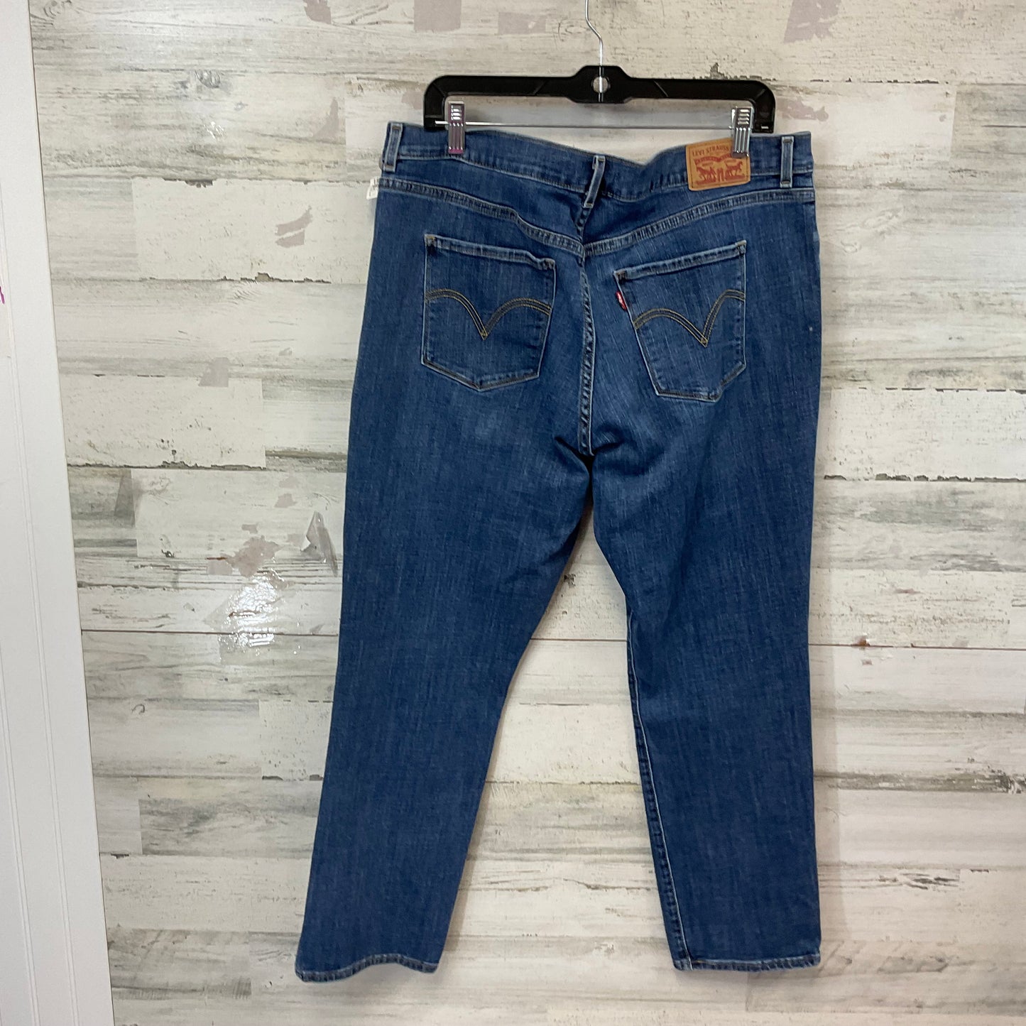 Jeans Straight By Levis In Blue Denim, Size: 16