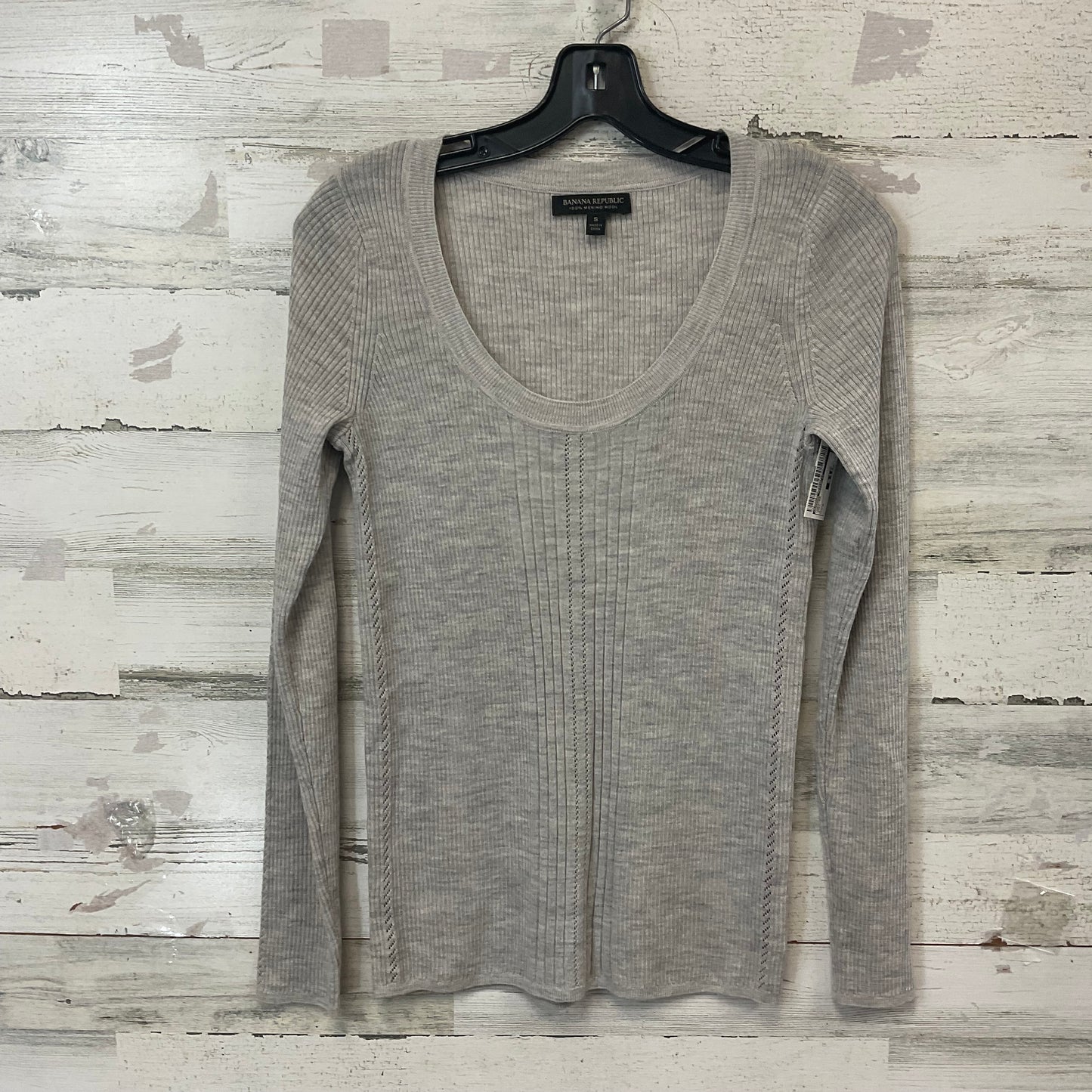 Sweater By Banana Republic In Grey, Size: S