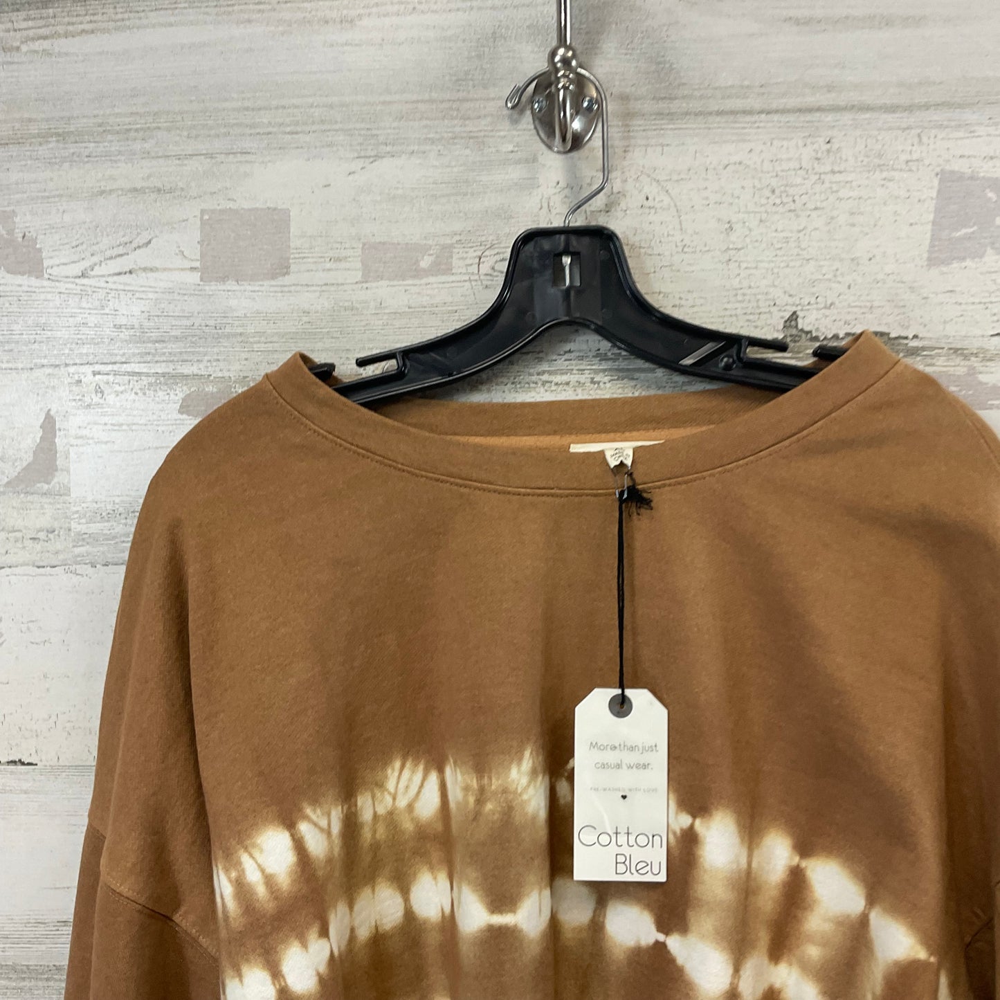 Top Long Sleeve By Cotton Bleu In Brown, Size: Xl