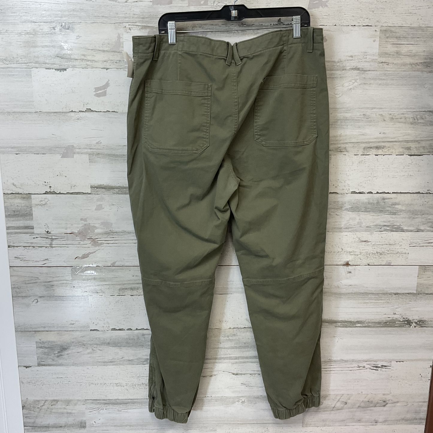 Pants Joggers By Banana Republic In Green, Size: 18