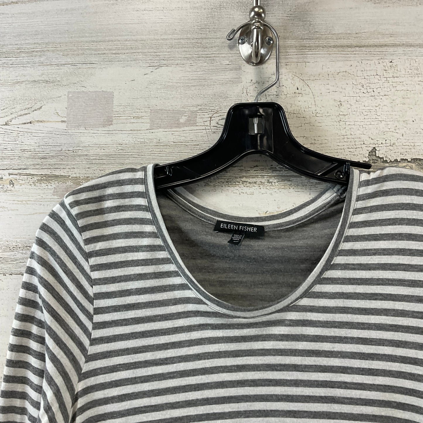 Top Long Sleeve By Eileen Fisher In Grey, Size: L
