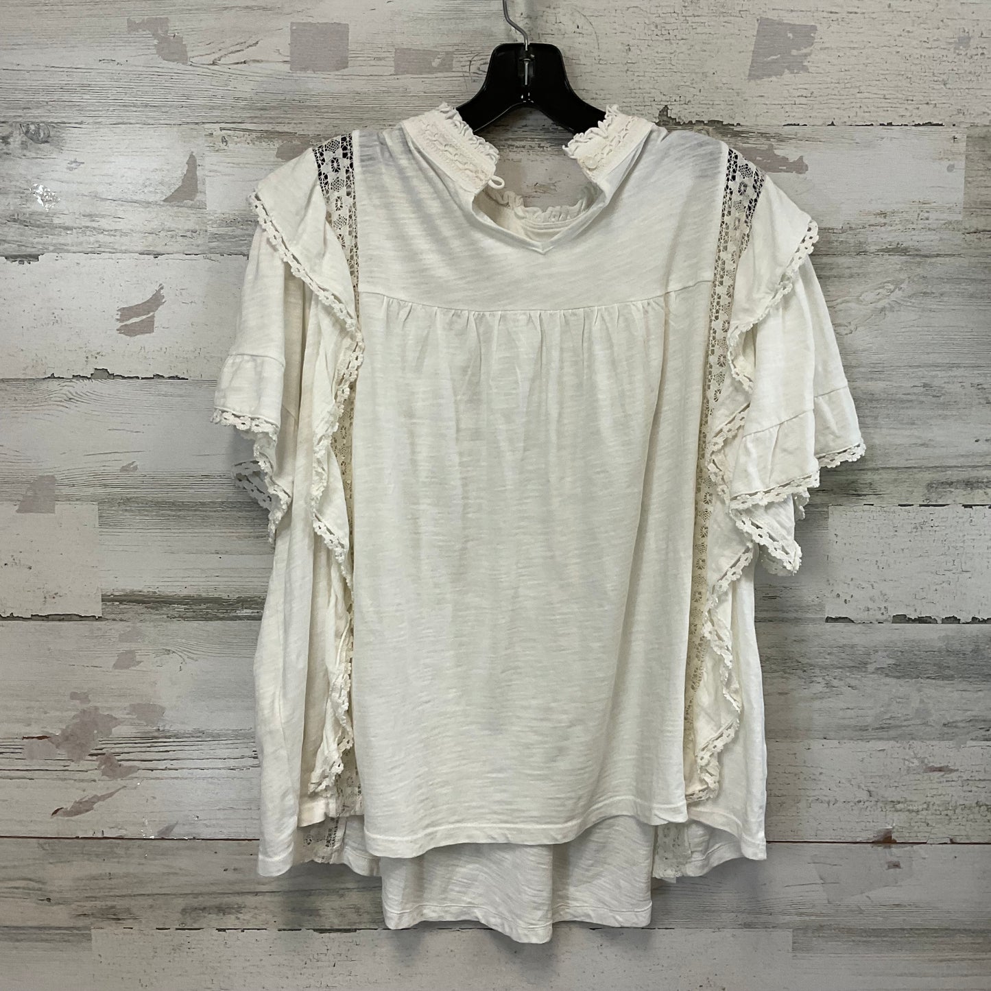 Top Short Sleeve By Free People In Cream, Size: L