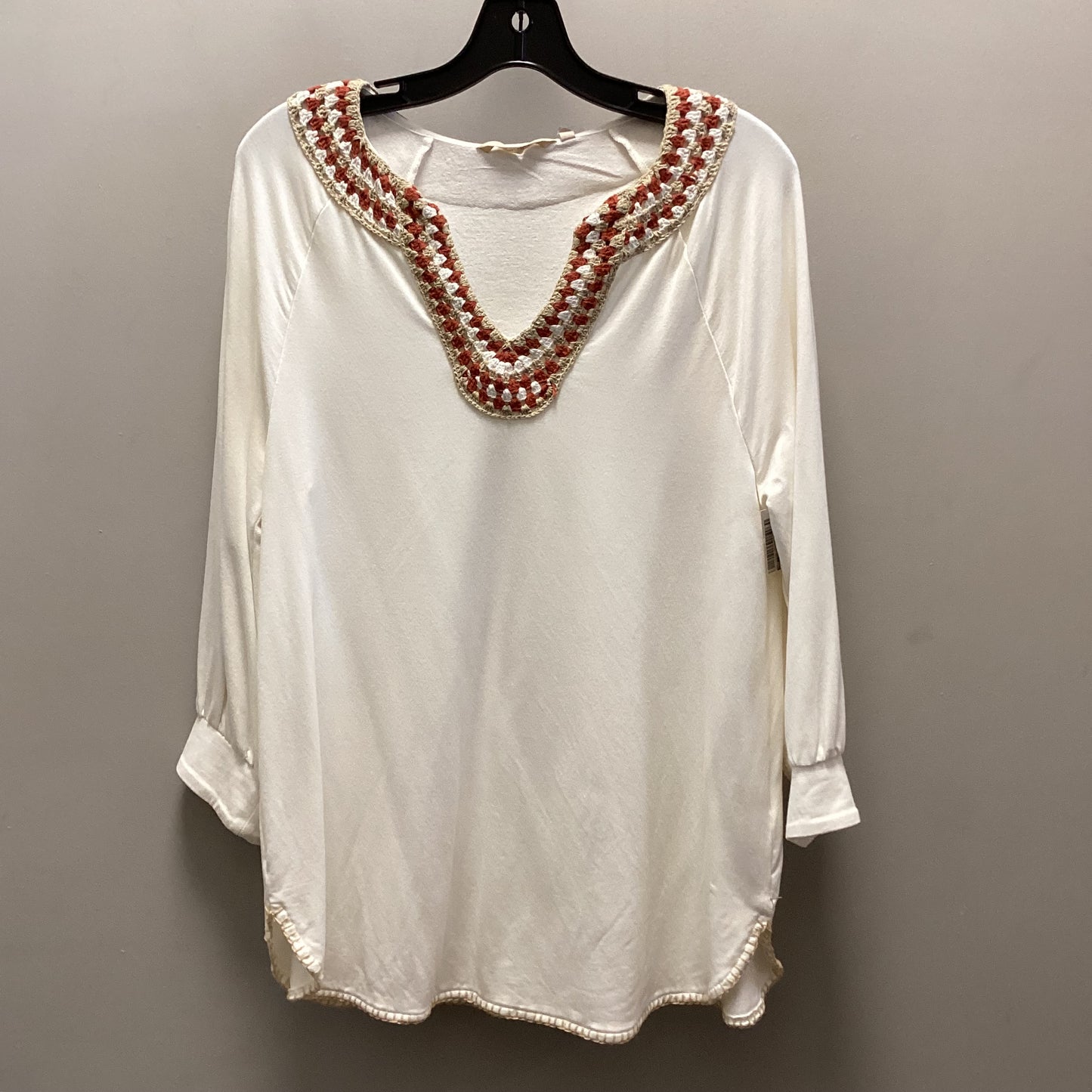 Top Long Sleeve By Soft Surroundings In Cream, Size: M