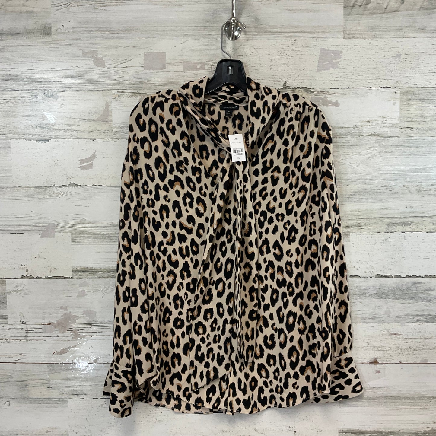 Blouse Long Sleeve By Ann Taylor In Animal Print, Size: Xl