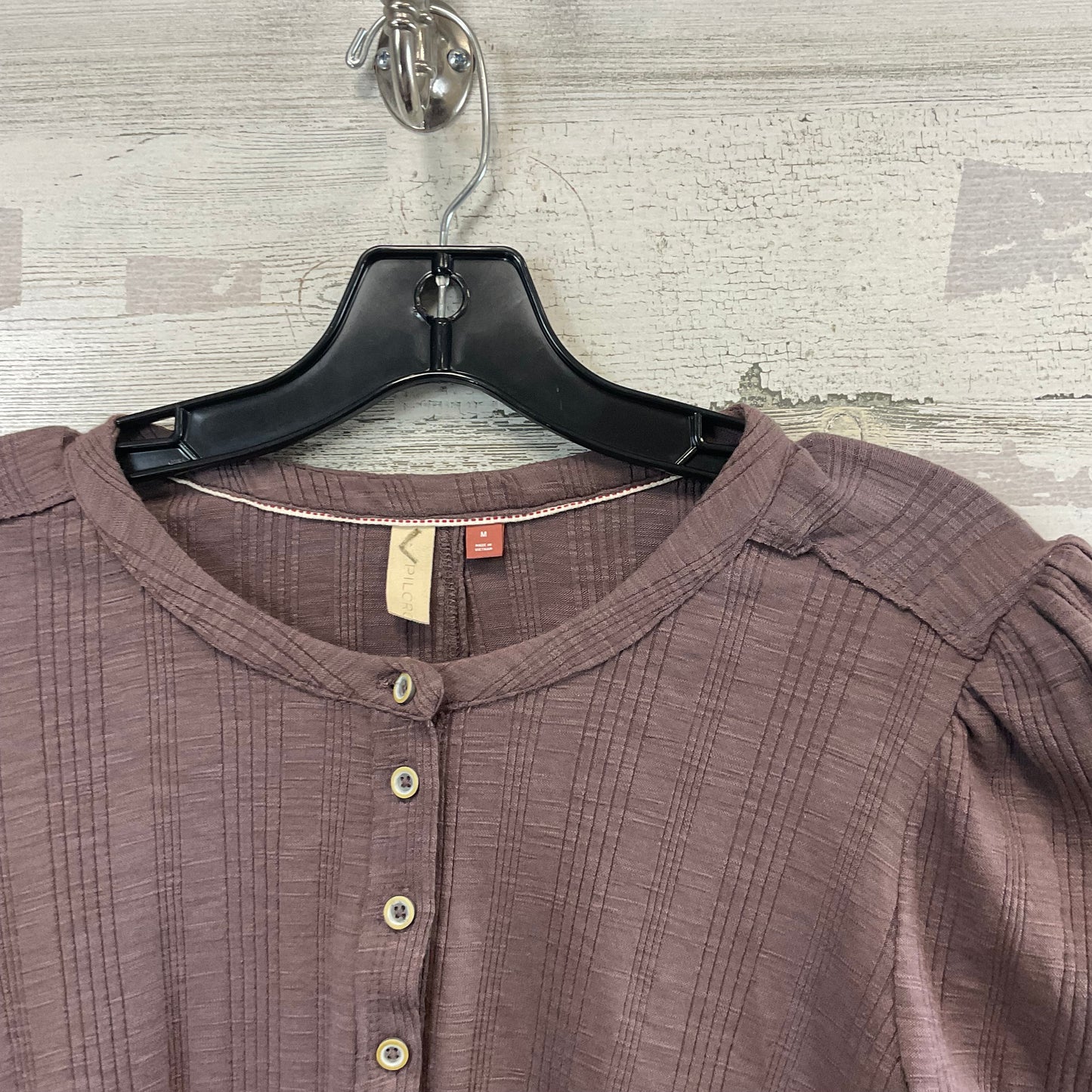 Top Long Sleeve By Pilcro In Brown, Size: M