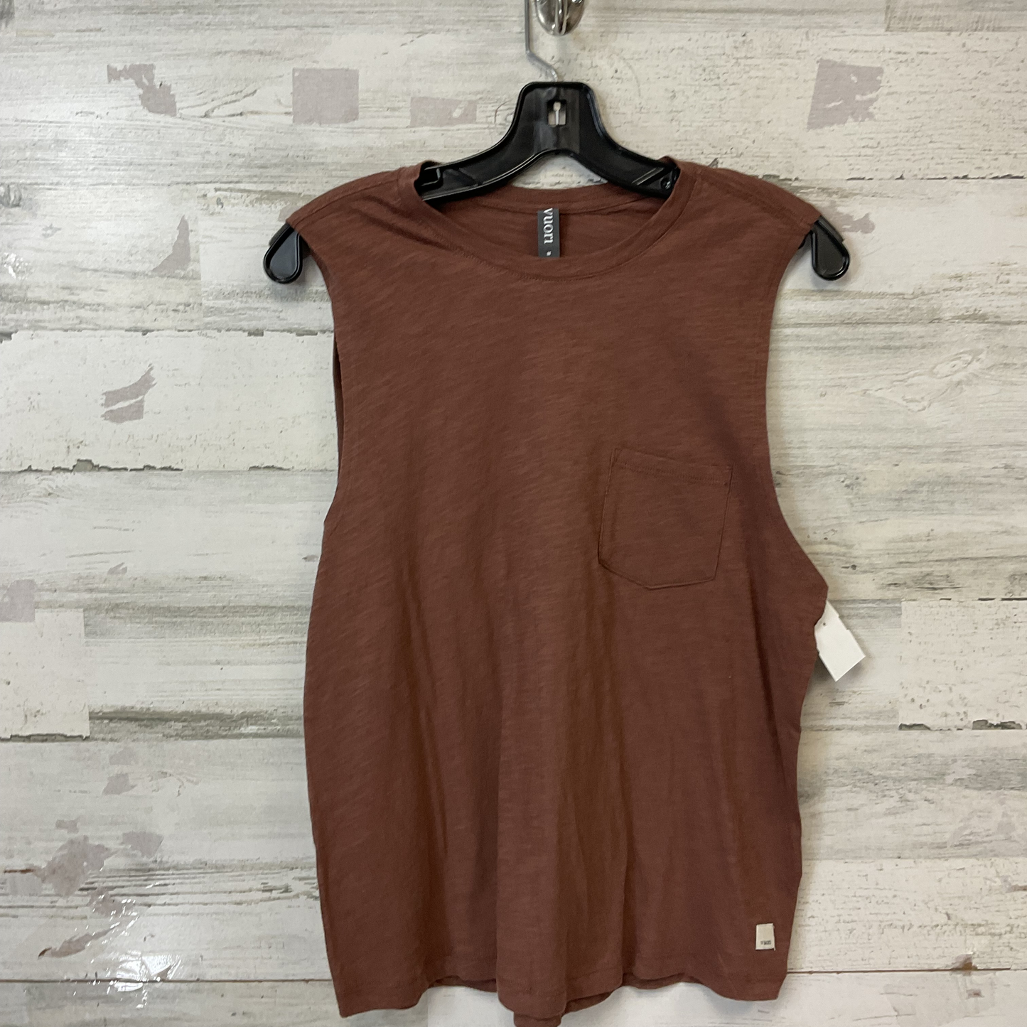 Athletic Top Short Sleeve By Vuori In Brown, Size: M