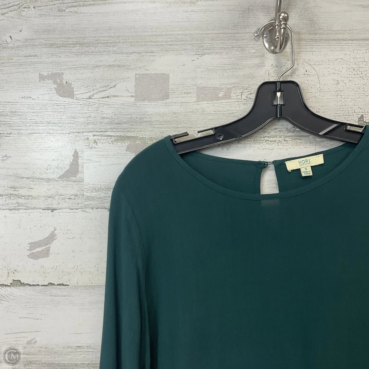 Top Long Sleeve By Kori America In Green, Size: S